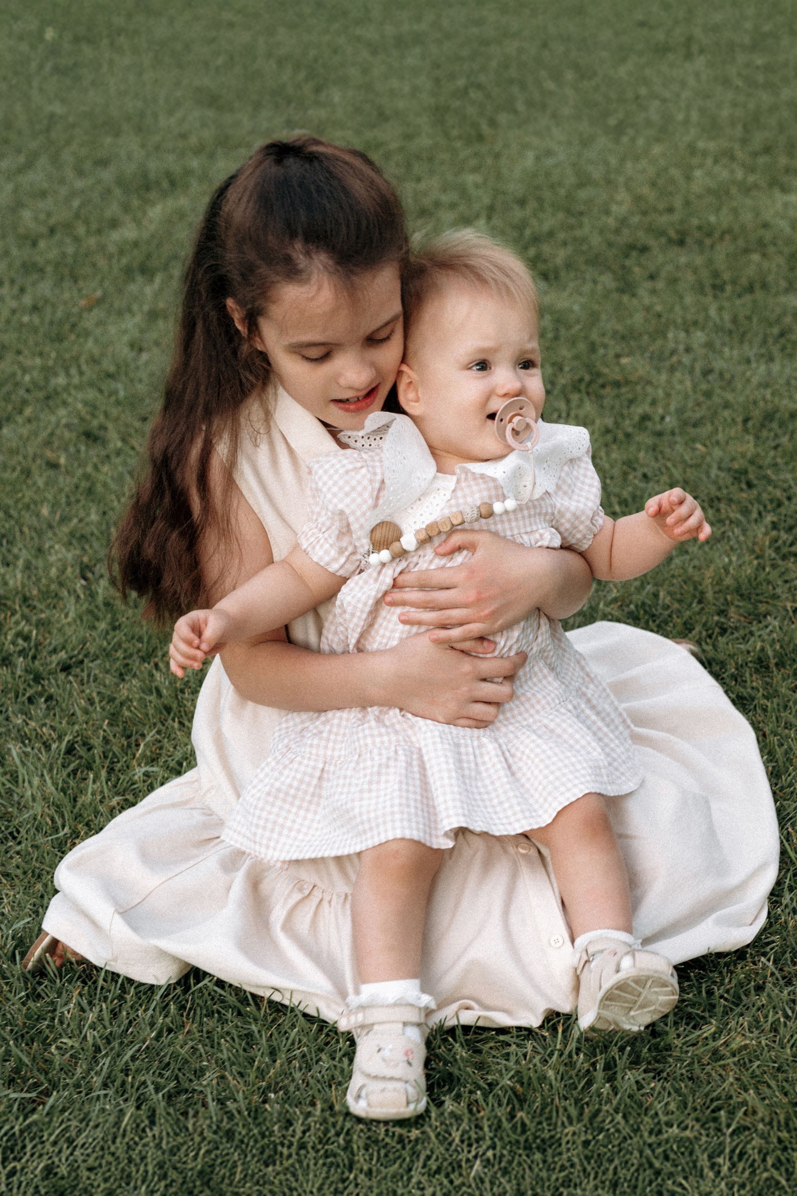 Семейная фотосессия на берегу реки для Миши, Тани, Сони и Таи. Свадебный фотограф в Тамбове Павел Четвертков