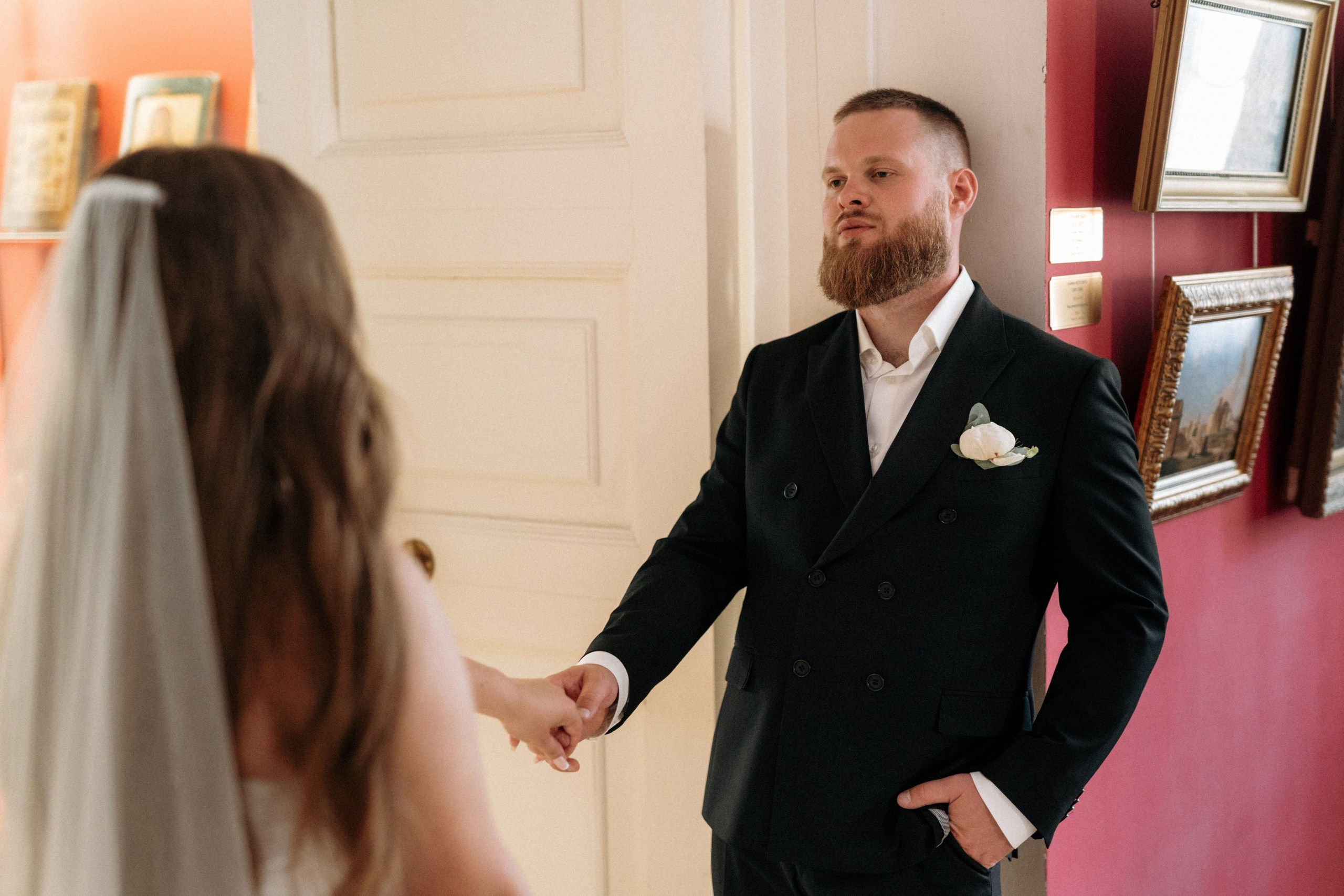 Свадьба Анастасии и Евгения, Картинная галерея, прогулка в лесу. Ресторан «Хлеб и Винотека». Свадебный фотограф в Тамбове Павел Четвертков