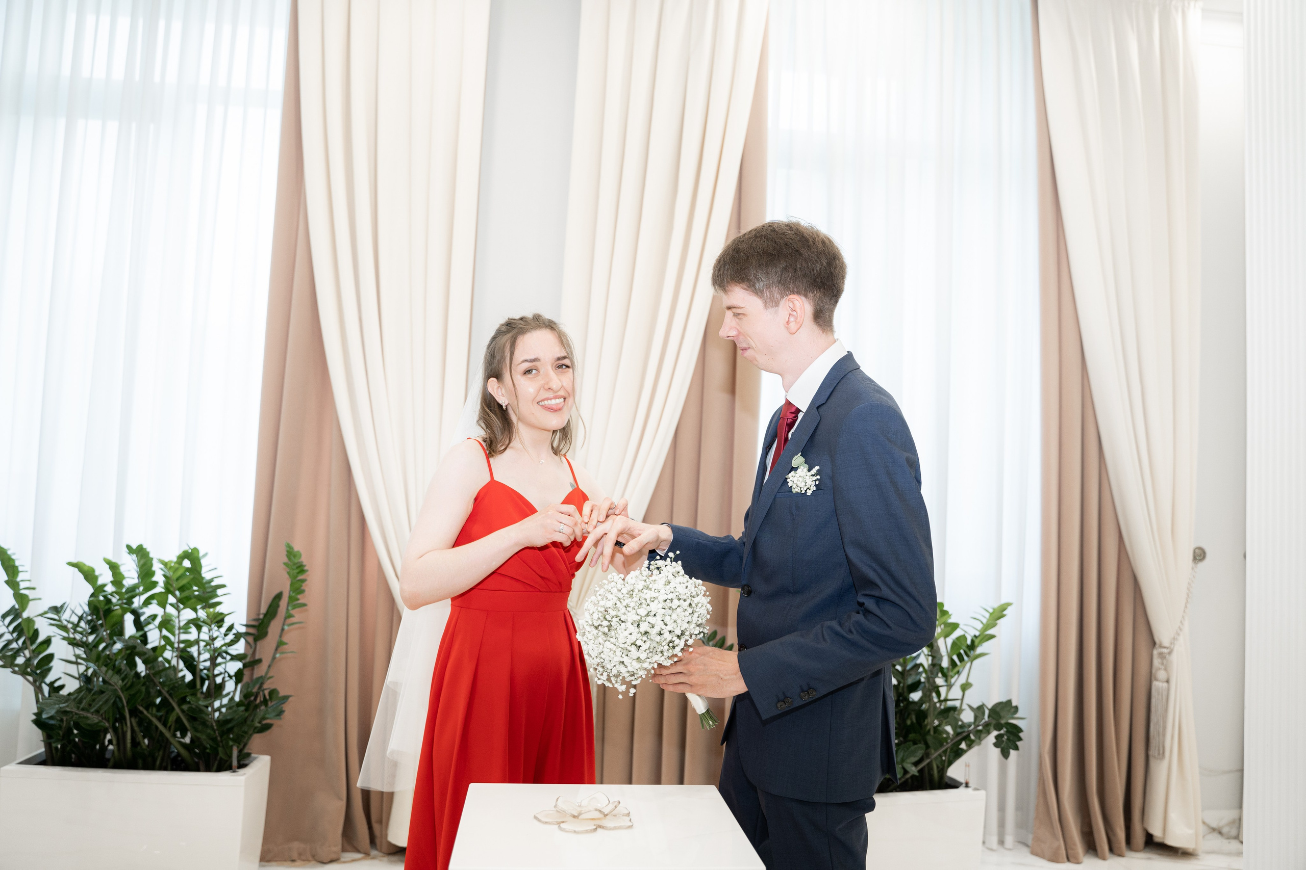 Гоша & Женя | Роспись, прогулка под дождем. Свадебный фотограф Москва Инесса Зверева