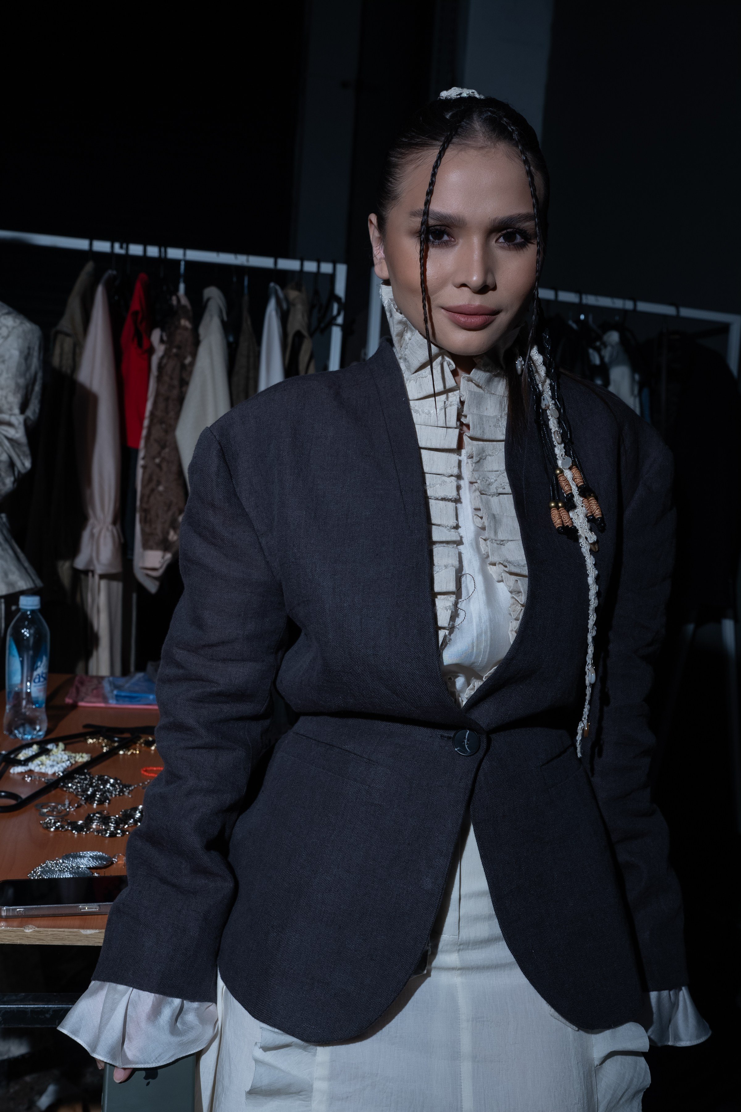 Visa Fashion Week Pre-Fall 2026 April BackStage Day 1. Сайт Алматинского НЮ АРТ, будуар и фэшн фотографа Дениса Карпенко