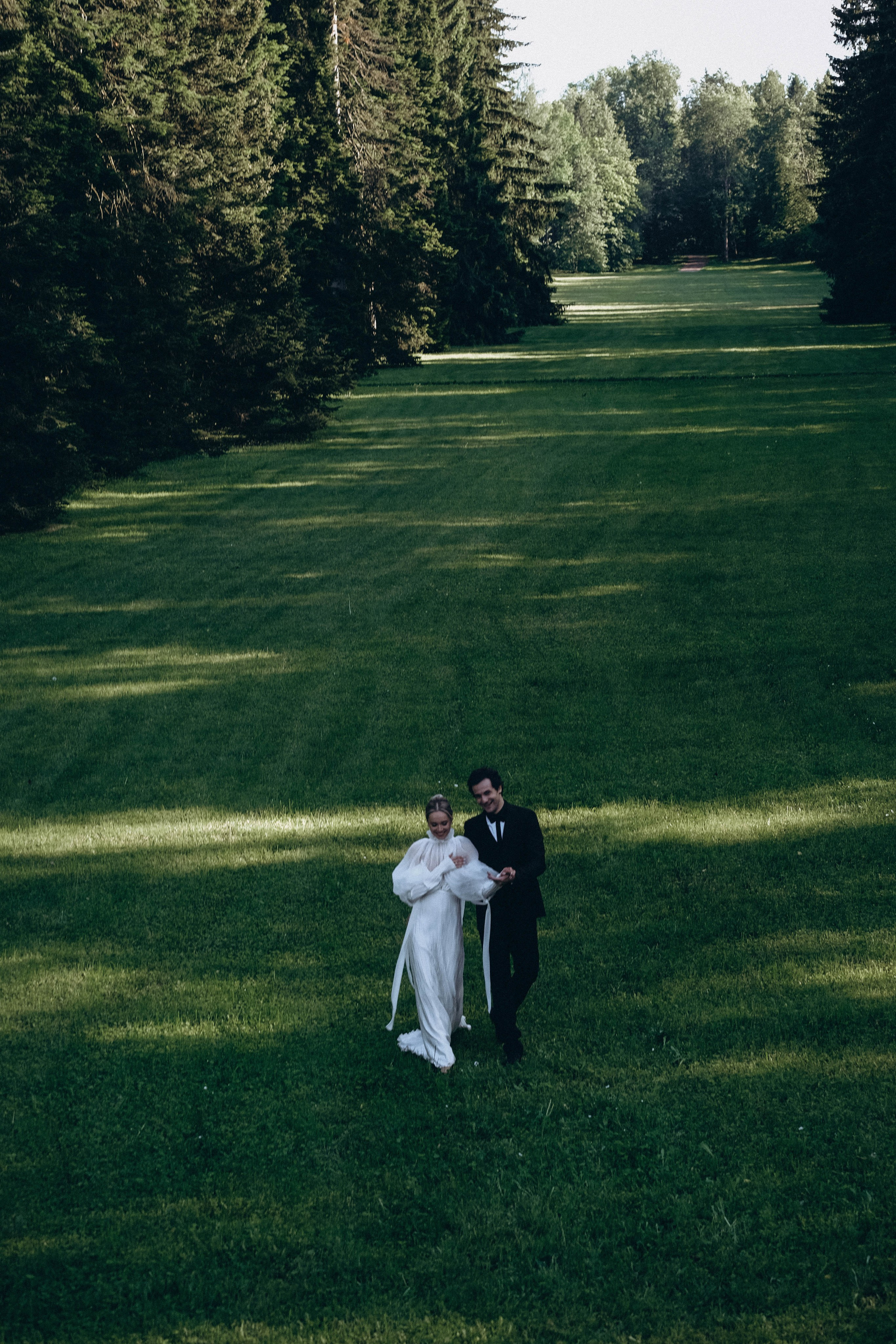 СВАДЕБНАЯ СЬЕМКА В ПАРКЕ ОРАНИЕНБАУМ. Профессиональный фотограф, Санкт-Петербург — Виктория Богомолова
