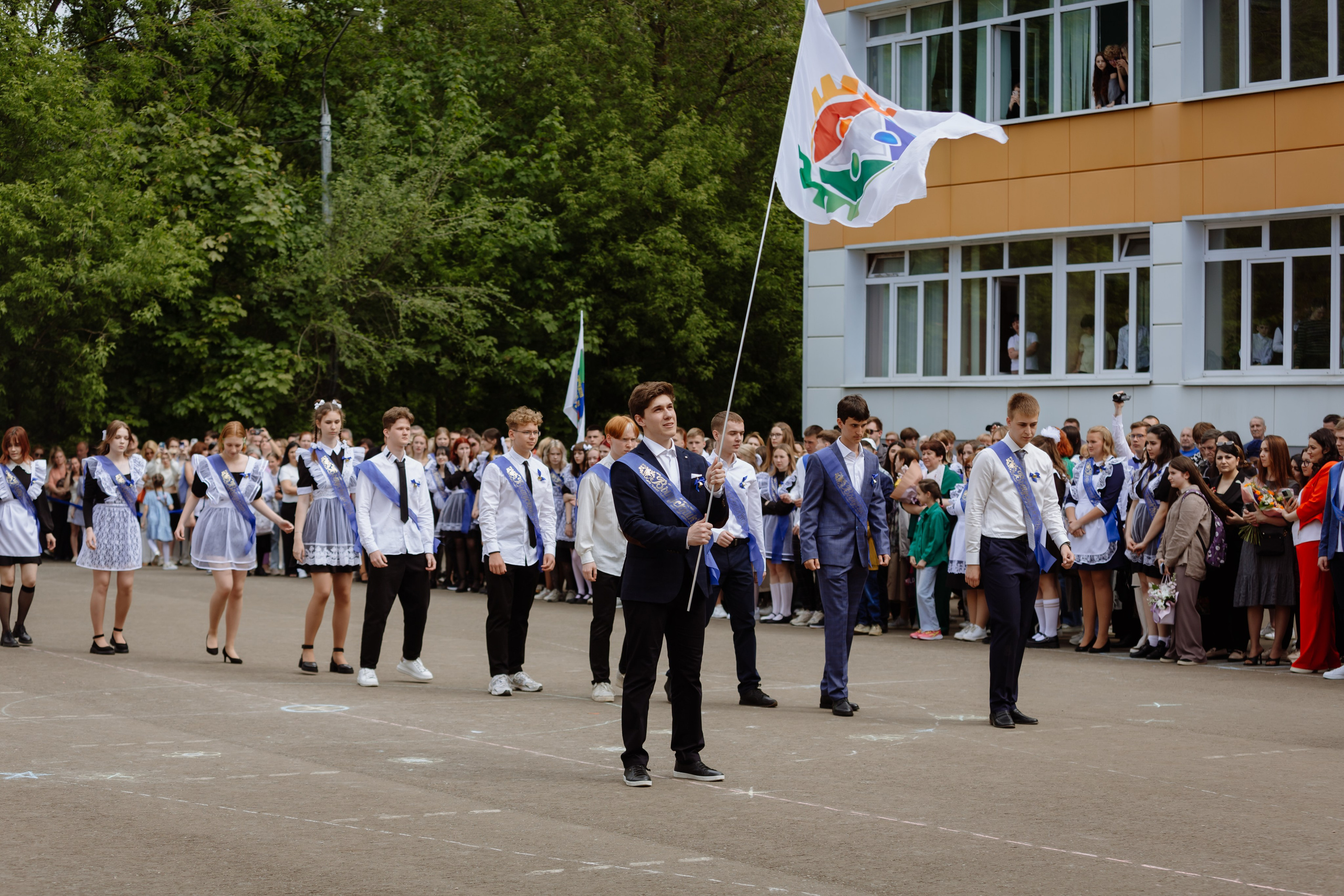 Последний звонок 2024 (3 часа фотосъемки). Профессиональный фотограф Надежда Антонова