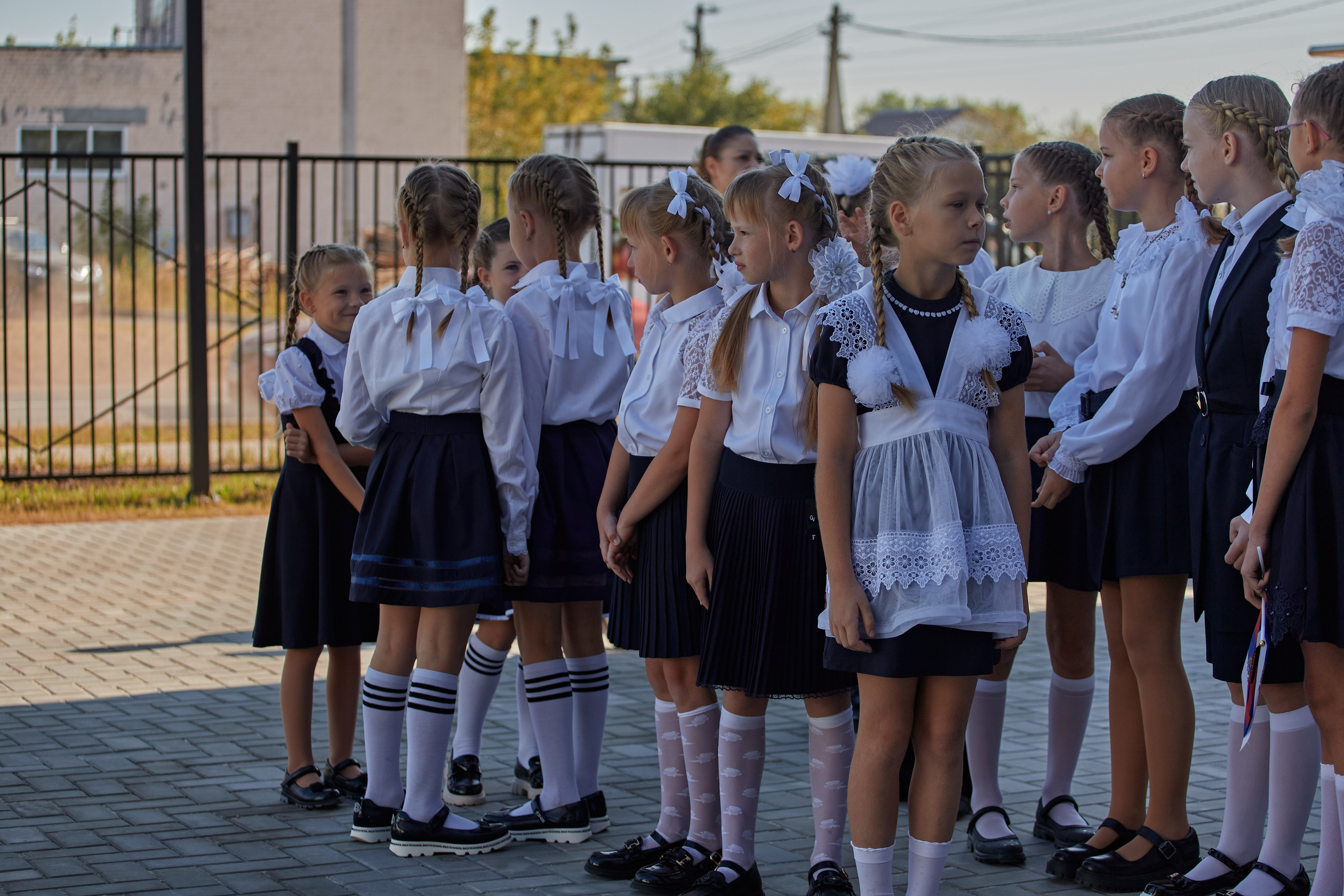 1 сентября 2024 года репортаж. Фотограф в Рязани. Свадьба, семейное фото, портрет. Константин Манго