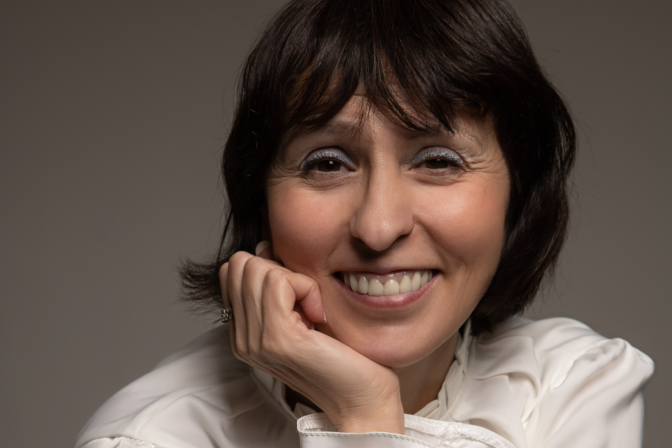 Сабина. ФОТОГРАФ РАДОСТИ Фотосессия в студии СПб. Портретный фотограф — Юрий Торлопов