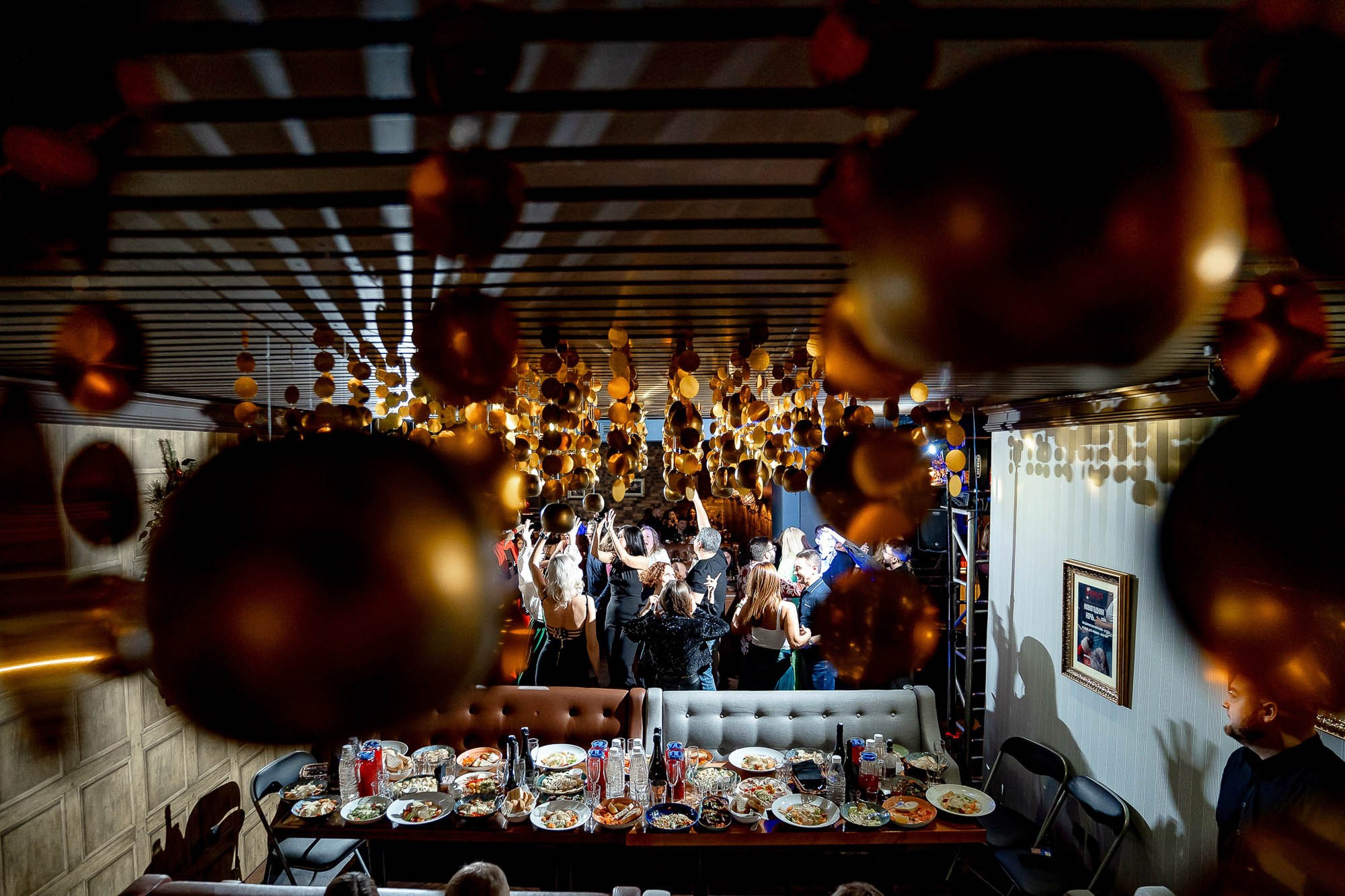 Новый год 2024 в Peoples. Сергей Кошкин. Репортажная и ивент-фотография в Сургуте