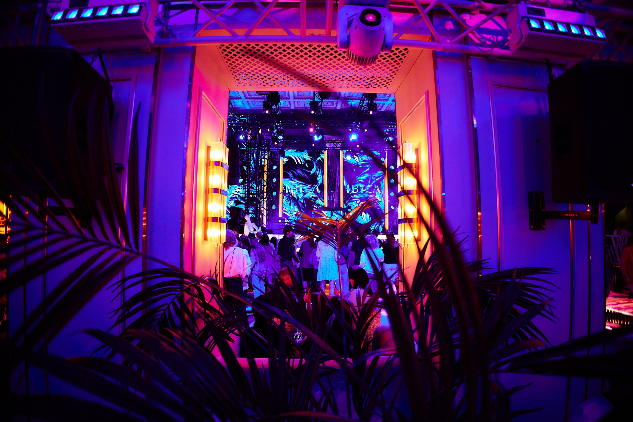 Reportage photographer Vlad Shishkin