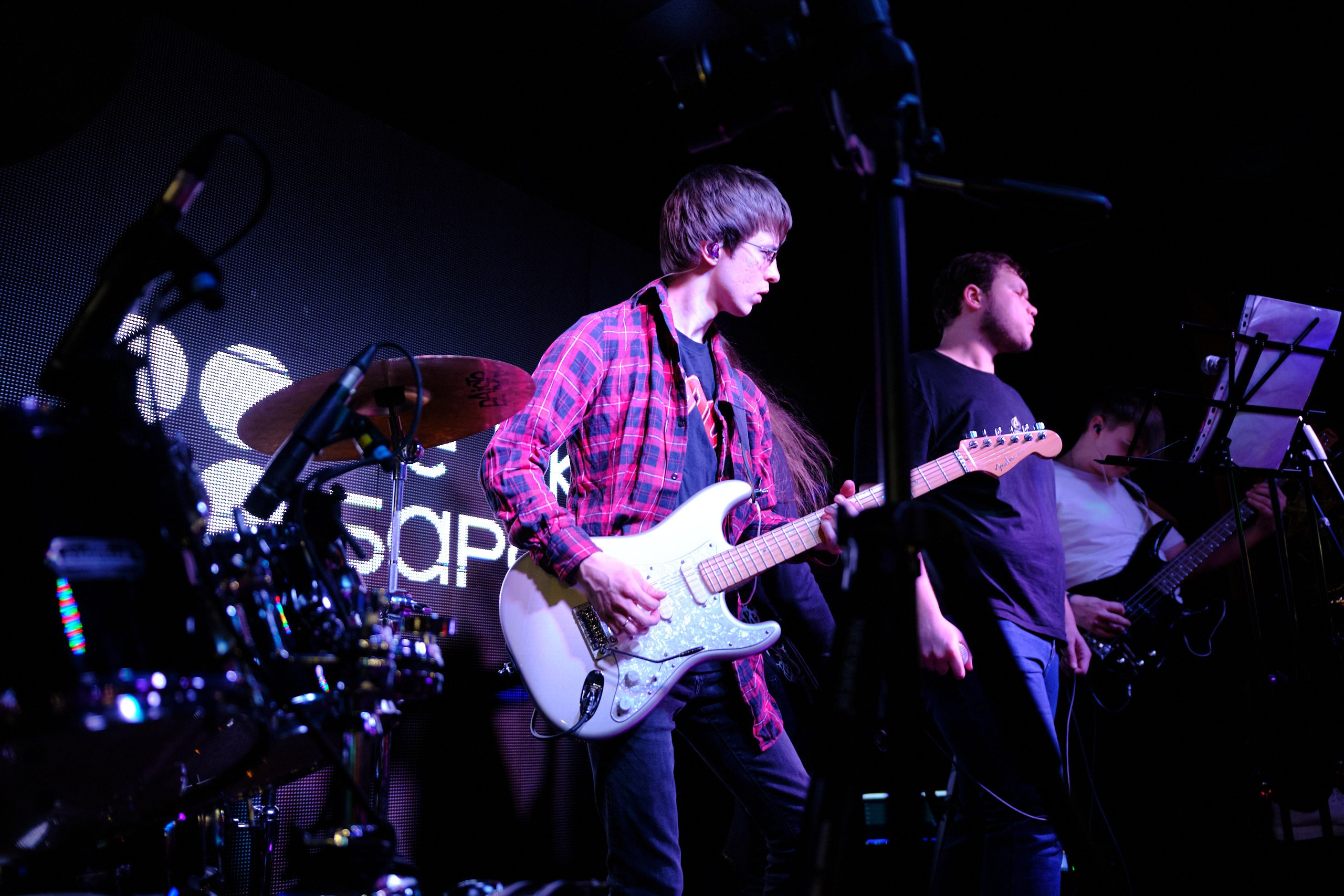 CocoBongo. Антон Ив