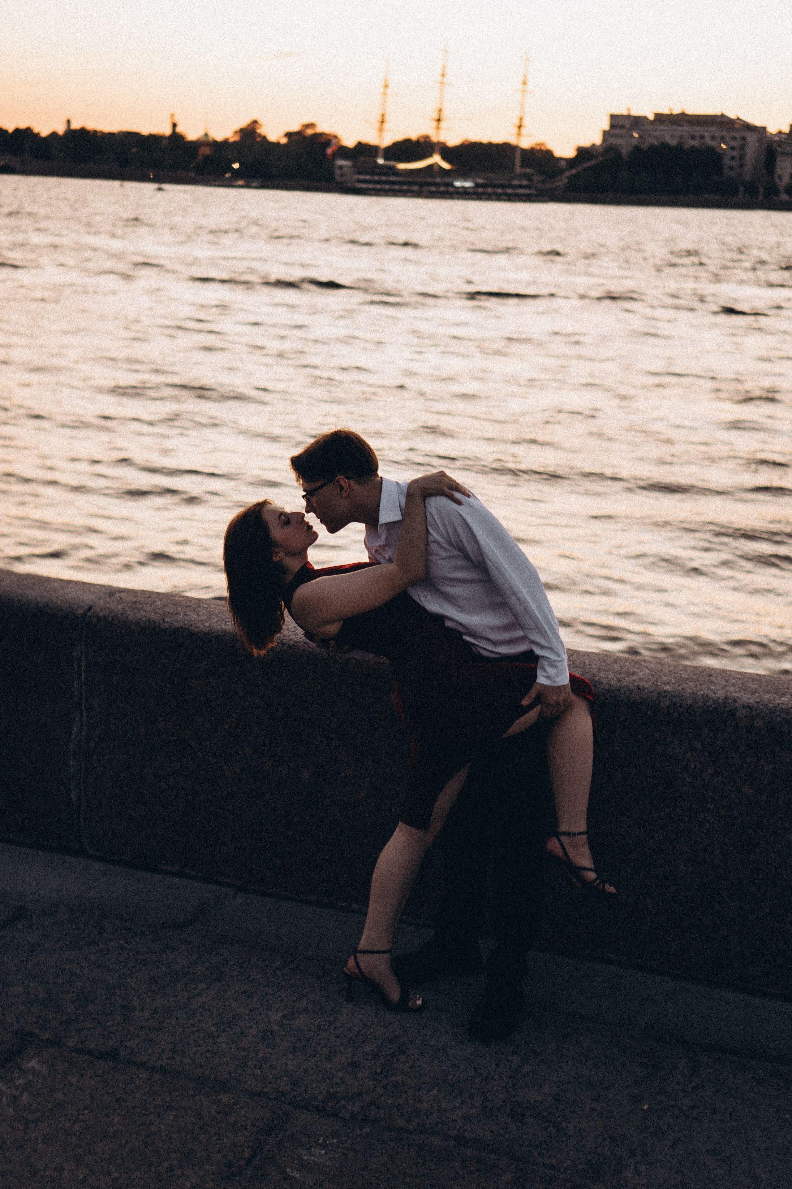 ПРОГУЛКА НА ЗАКАТЕ. Профессиональный фотограф, Санкт-Петербург — Виктория Богомолова