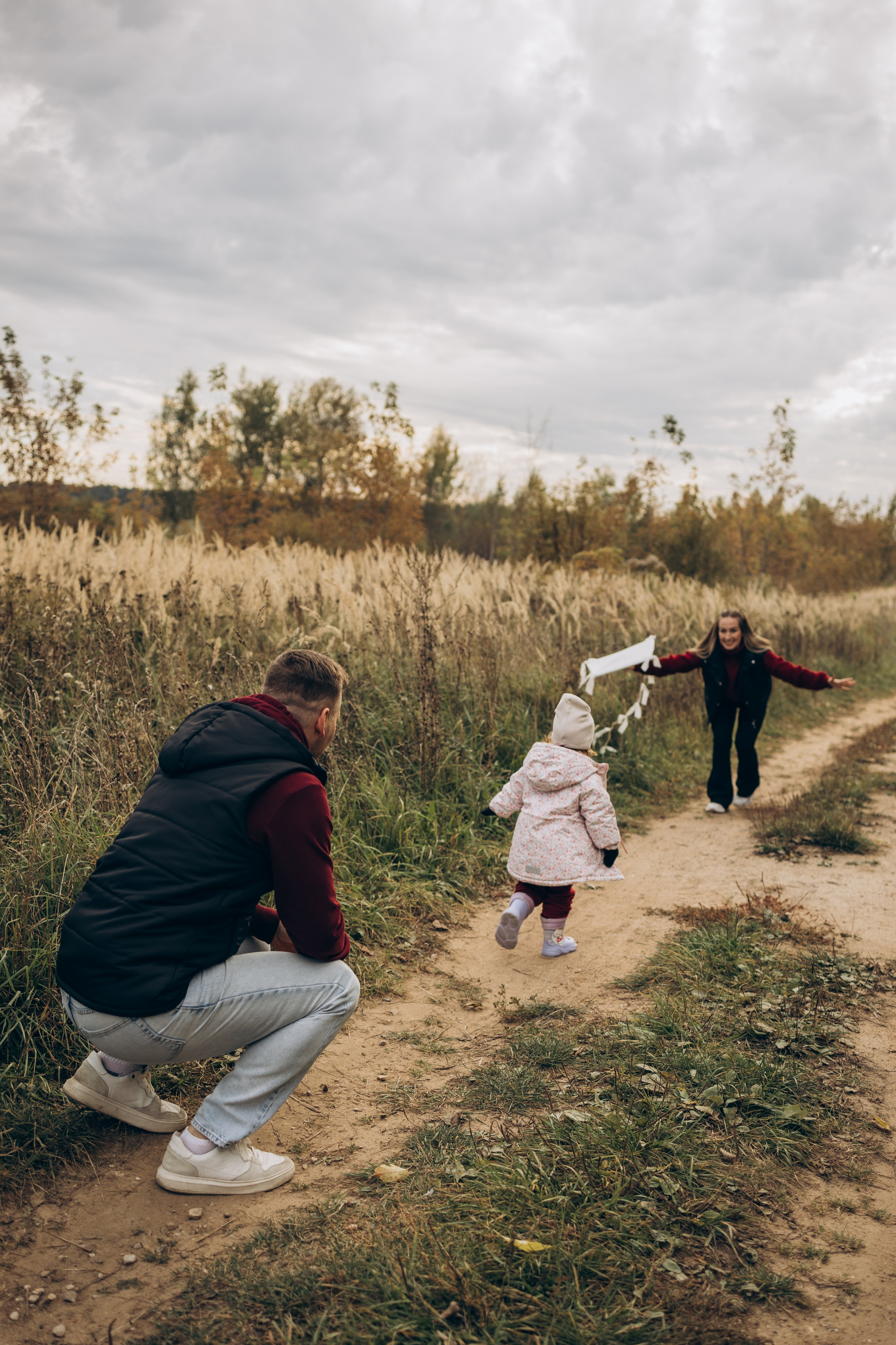 Летучий змей-семейная (4.10.2025 г.) г. Жуков (Калужская обл.). Надежда Стар семейный и церковный фотограф в Жукове и Калужской области