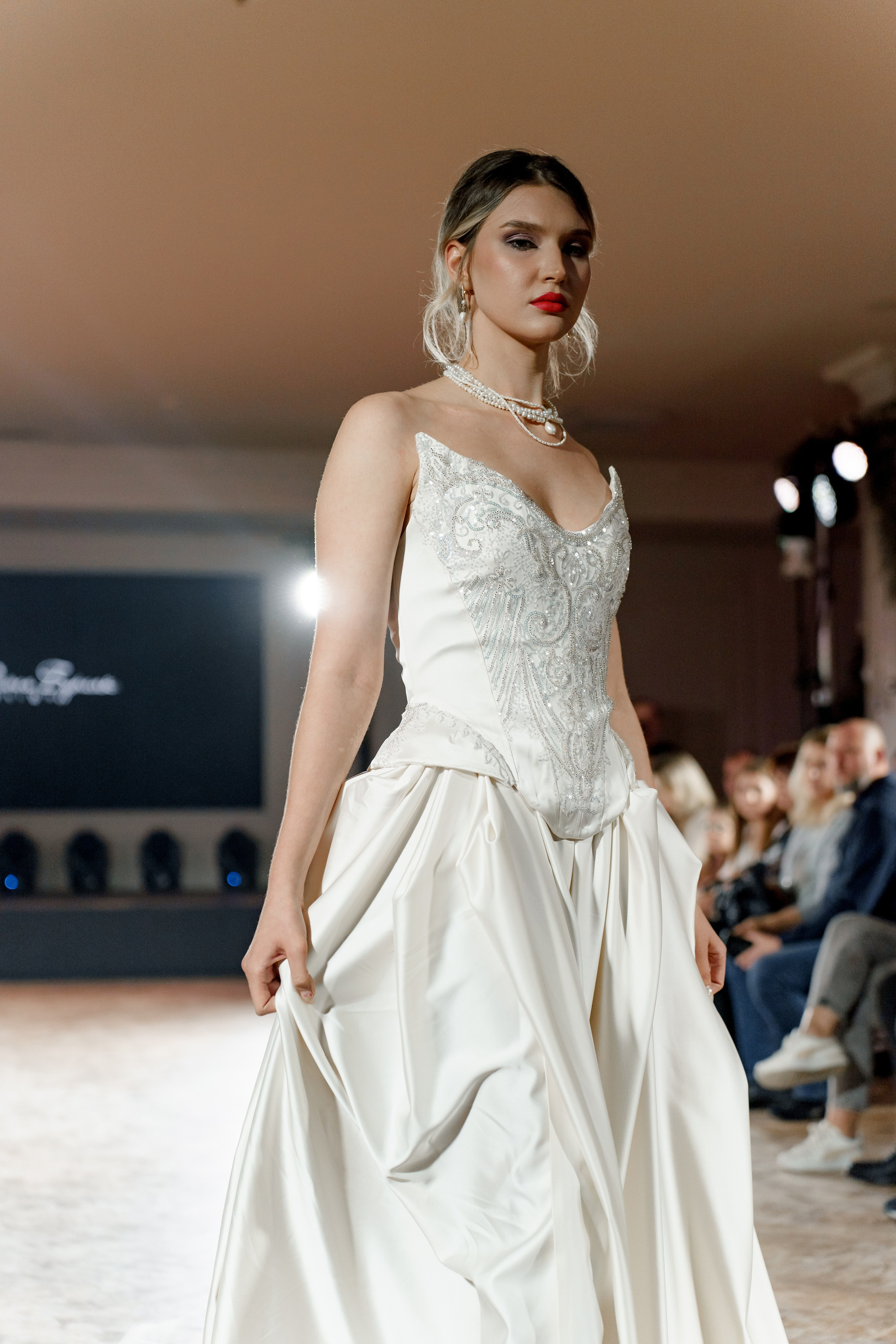 Выставка свадебных специалистов «Свадьба на 1000%». Свадебный фотограф в Санкт-Петербурге