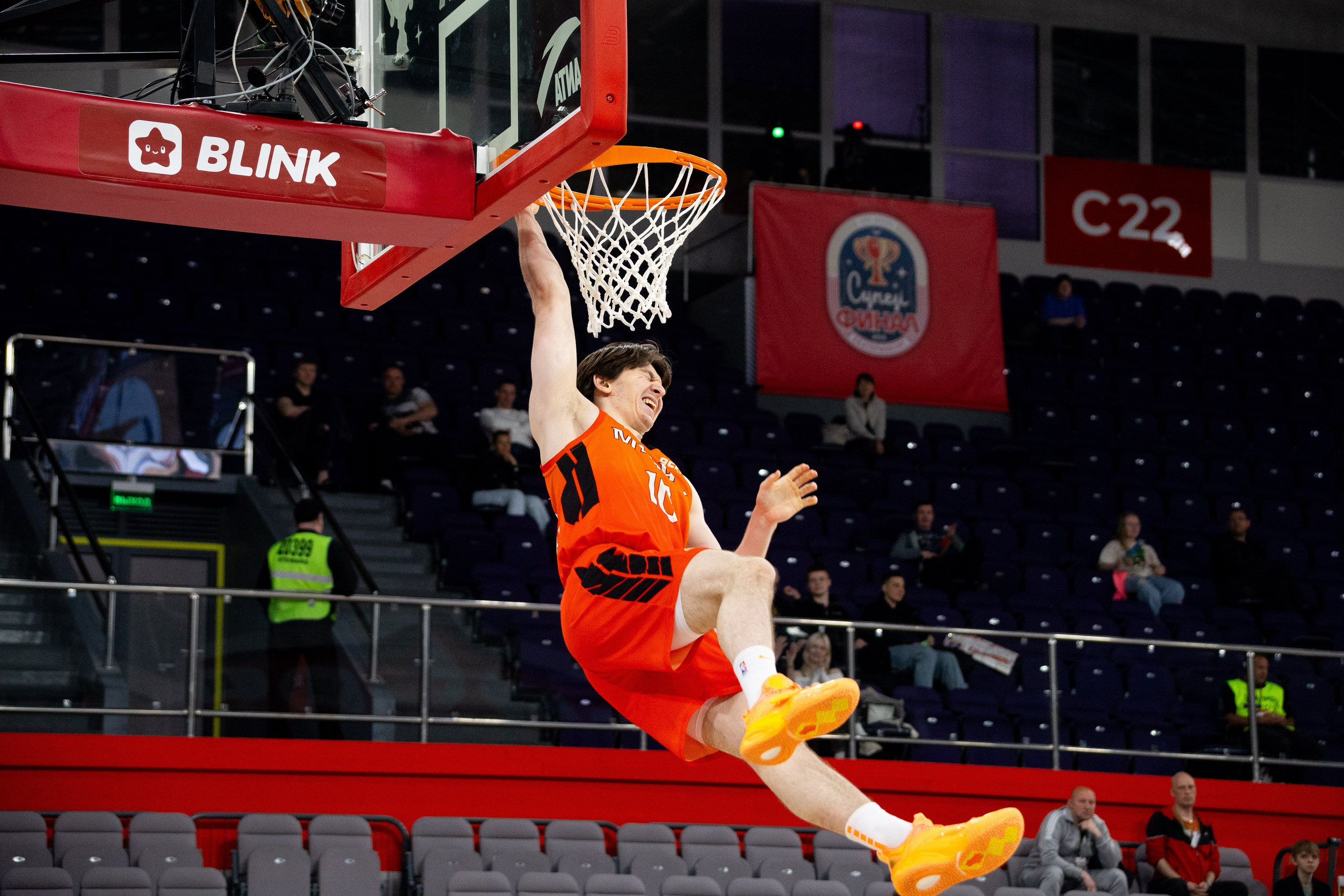 Баскетбольный матч Военмех — МГАФК. Фотограф Родион Нарудинов