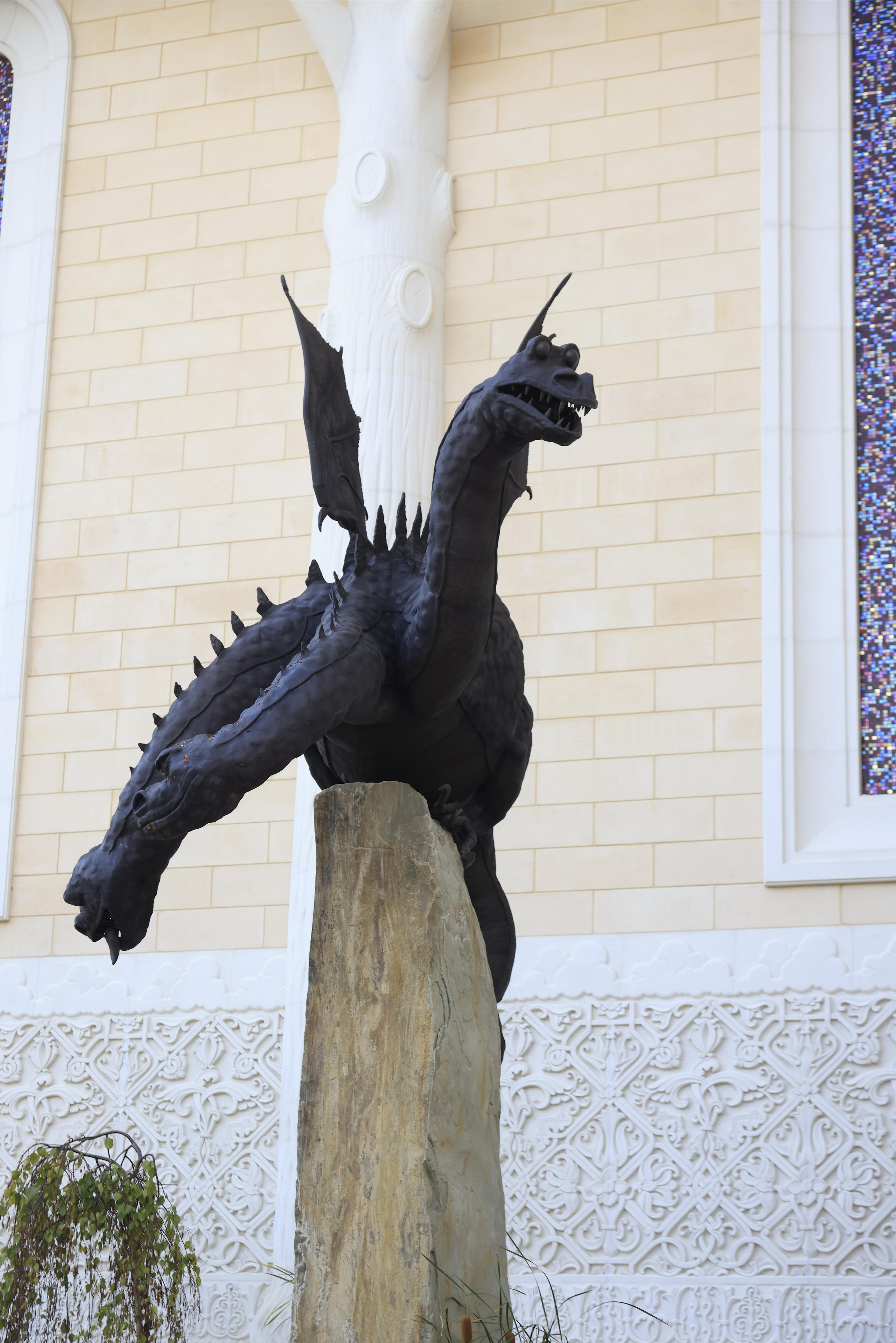 Старый парк. Кабардинка. 2023. Фотохудожник BID