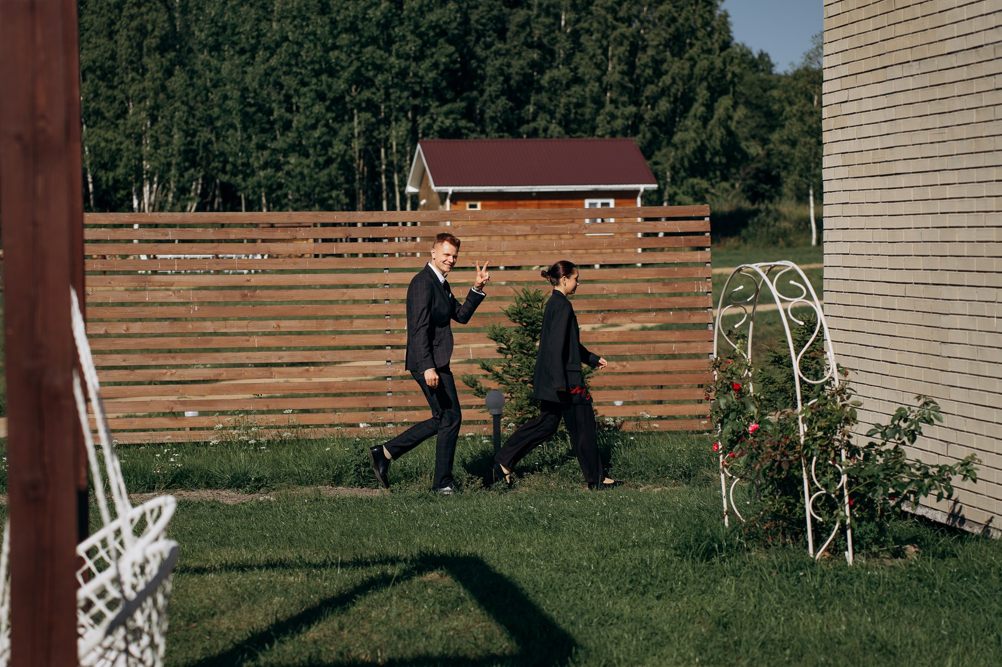 Свадебная фотосессия в глэмпинге. Свадебный и репортажный фотограф в Ярославле Евгений Сальников