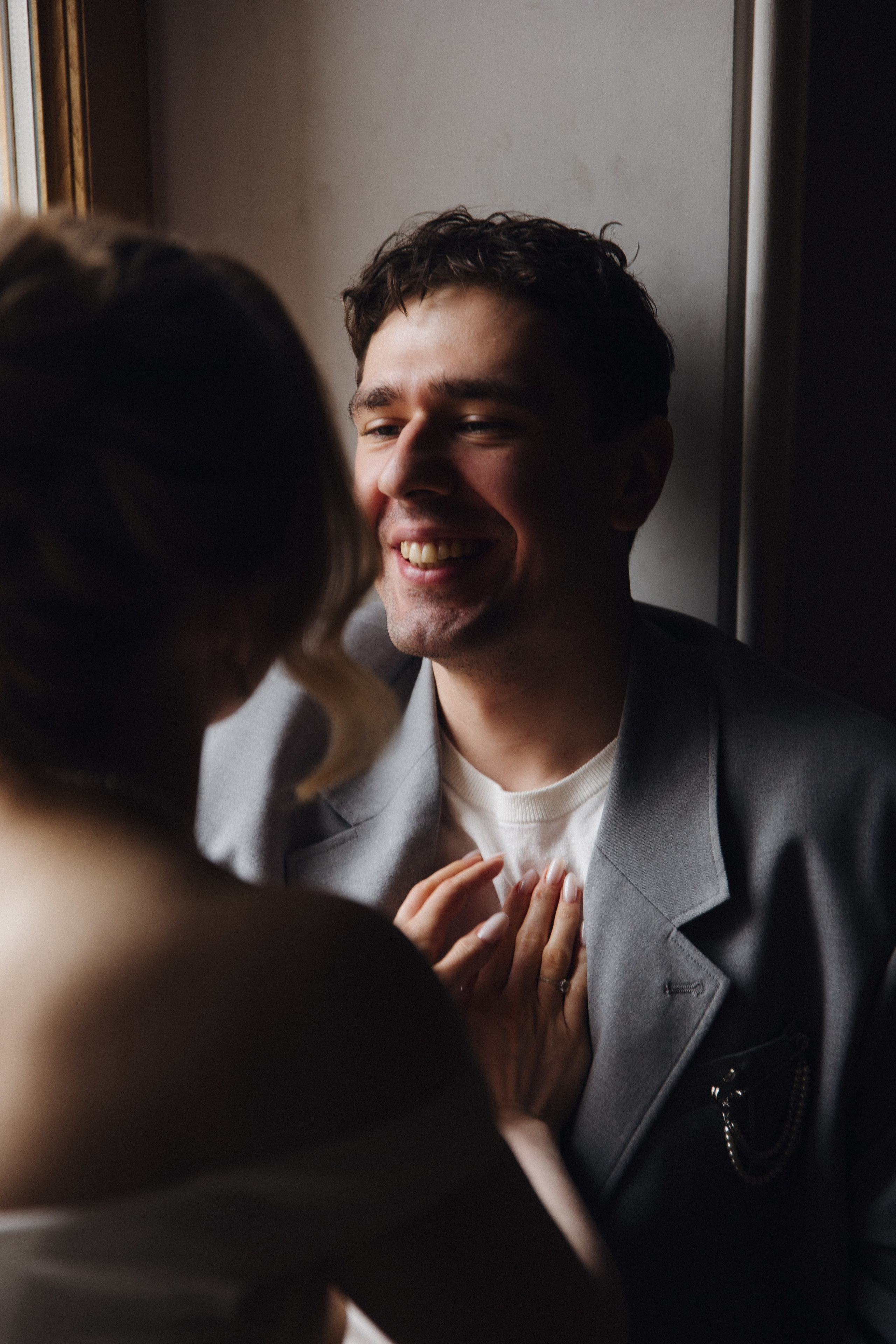 Свадьба в Питере. HELD BY LOVE. Фотограф в Астрахани Радмир Баймухамедов