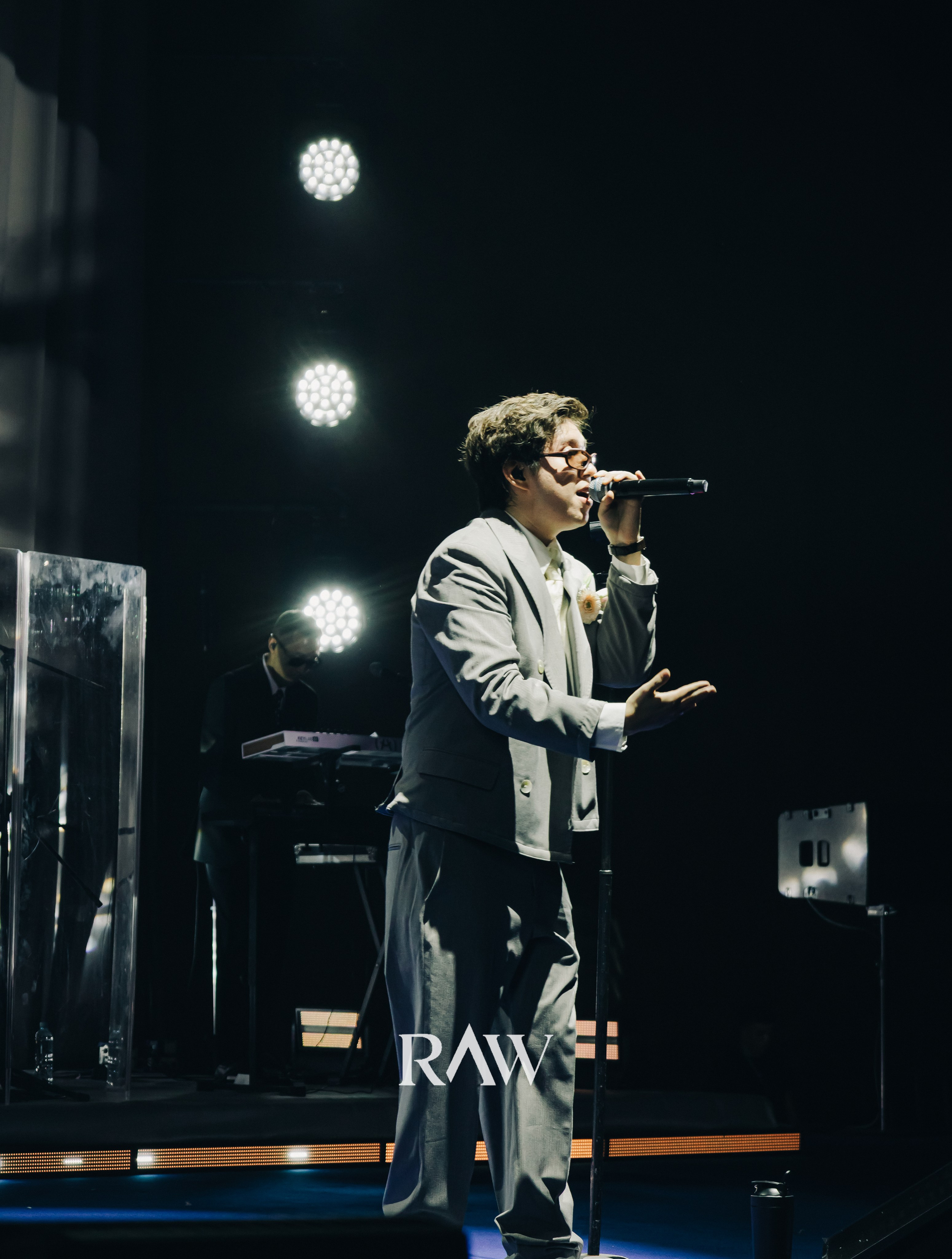 M'Dee Solo Concert. Maksiimiliano Raw фотограф Алматы