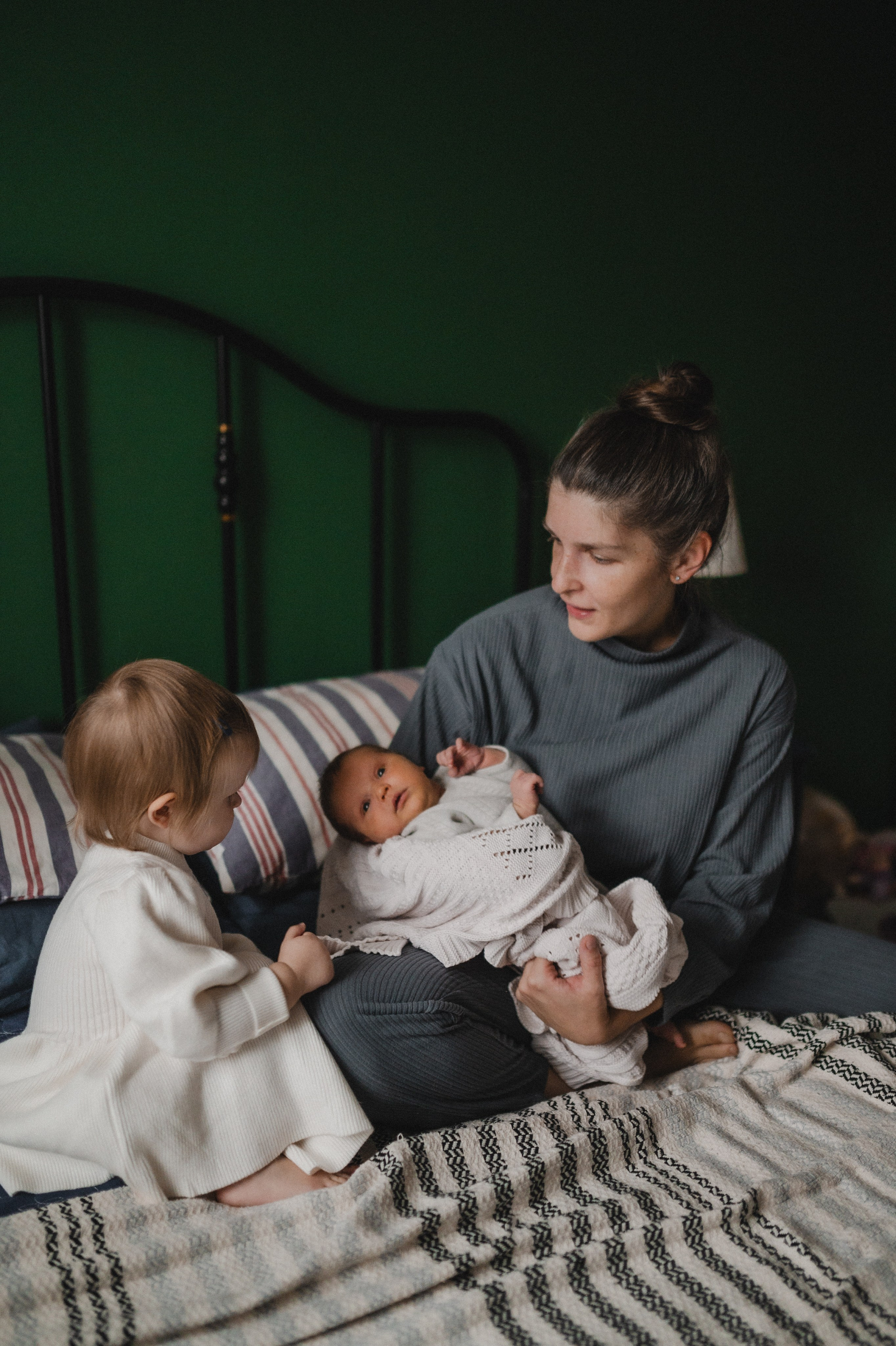 Дима, Нелли, Марк, Нина и Кира дома. Семейный и свадебный lifestyle-фотограф в Москве Мария Петрова