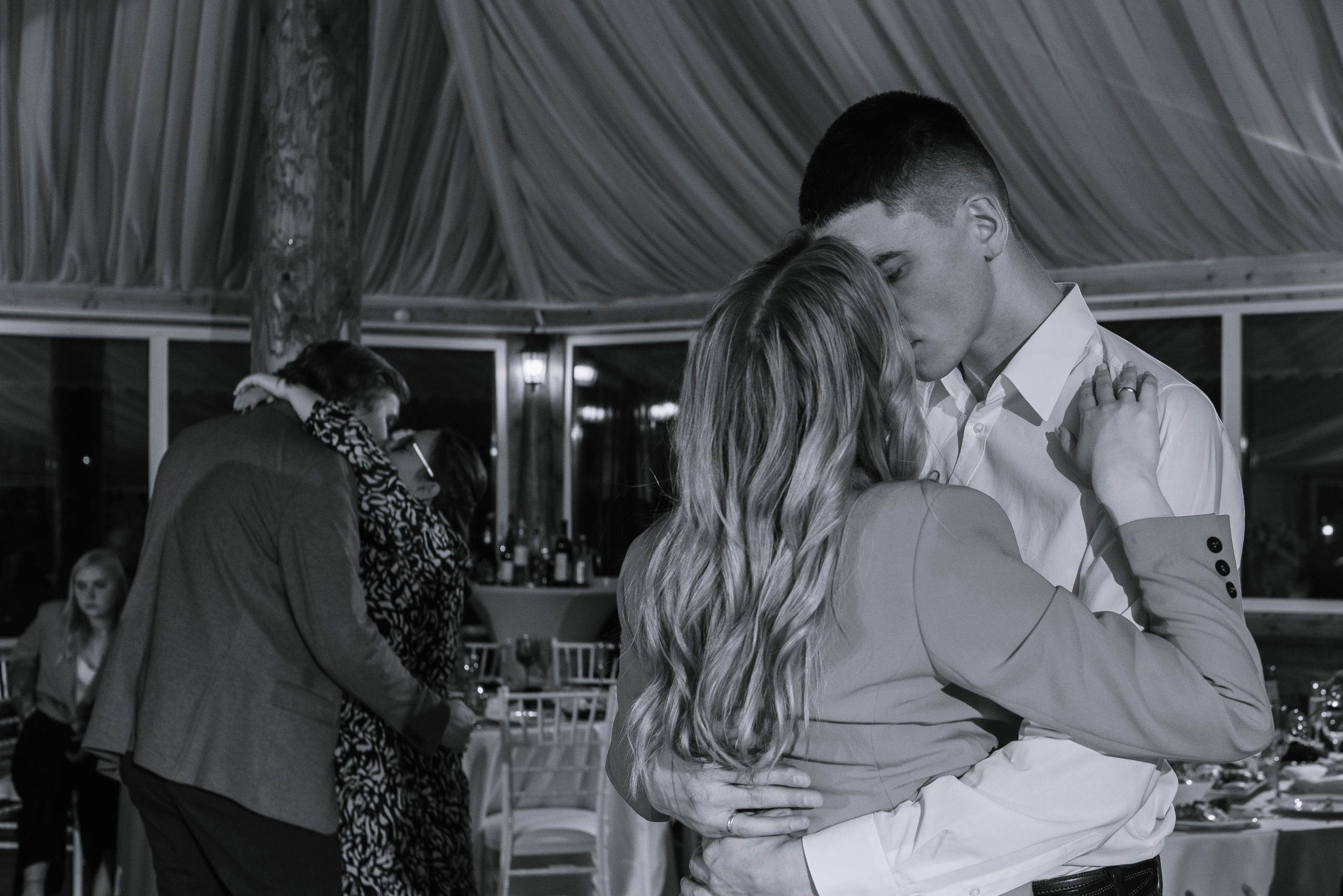 Ирина и Никита. Свадебный фотограф Москва Истра Звенигород Нахабино