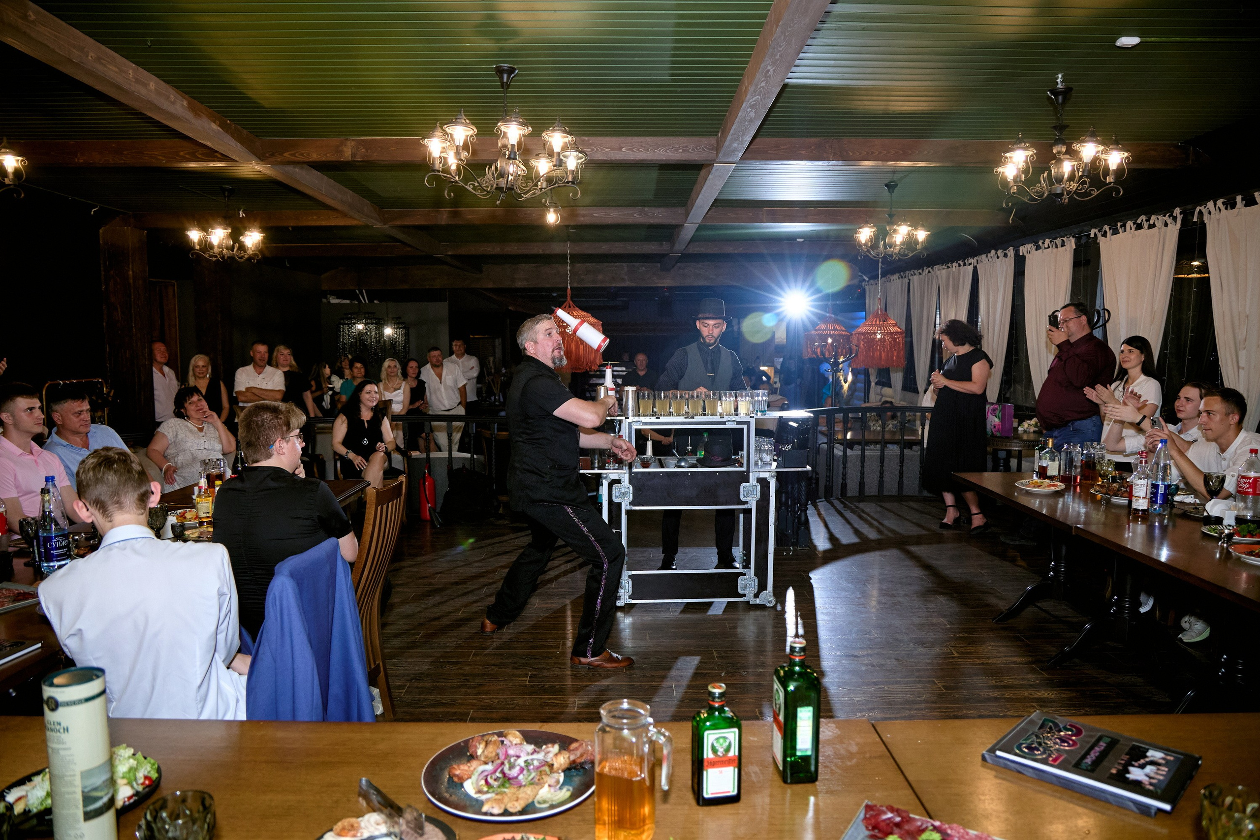 Выпускной 35 Сош. Фотограф Выпускные альбомы Таганрог Сергей Коробченко