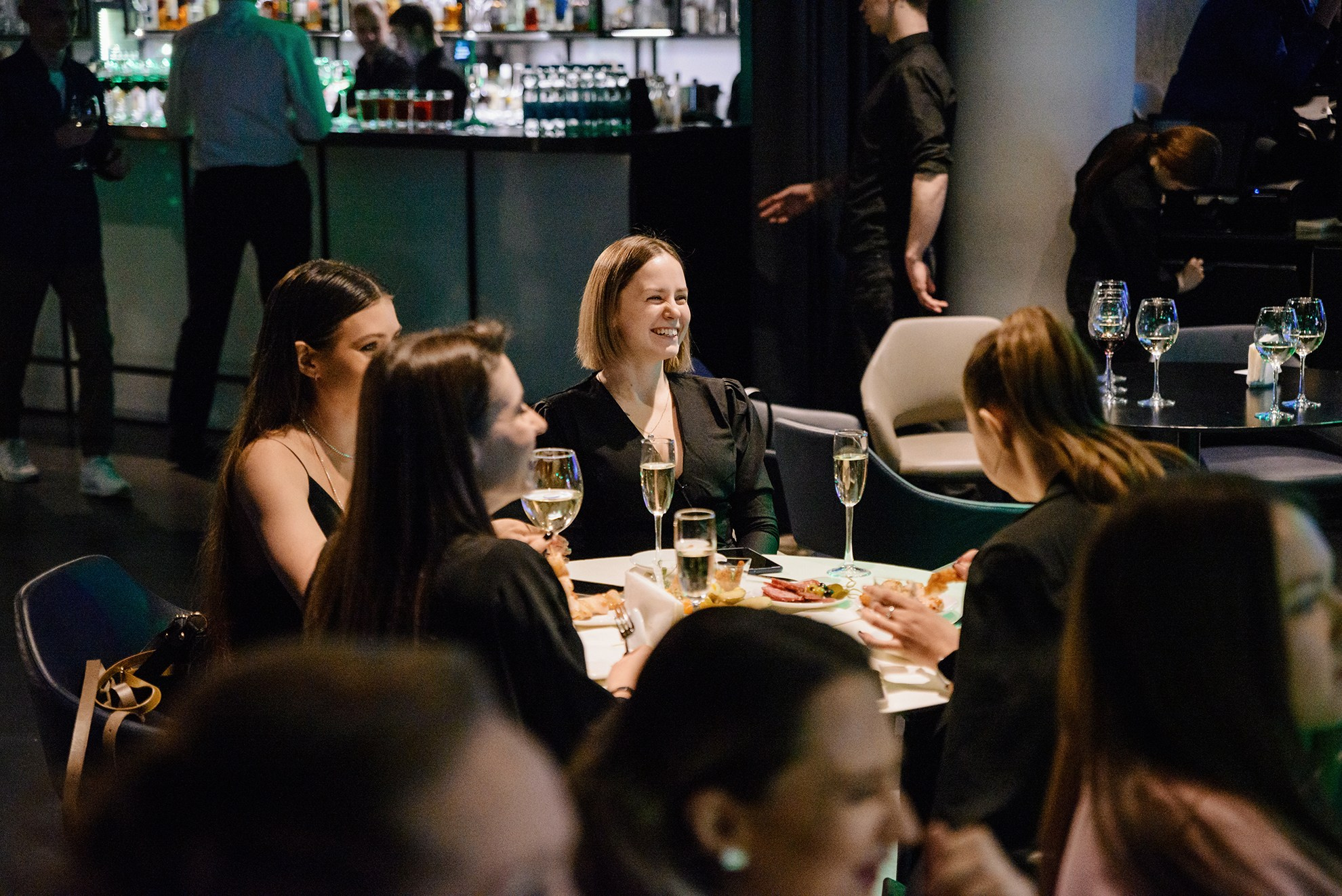 Корпоратив Жизнь Март. Константин Солодянкин — свадебный и репортажный фотограф в Екатеринбурге и Верхней Пышме