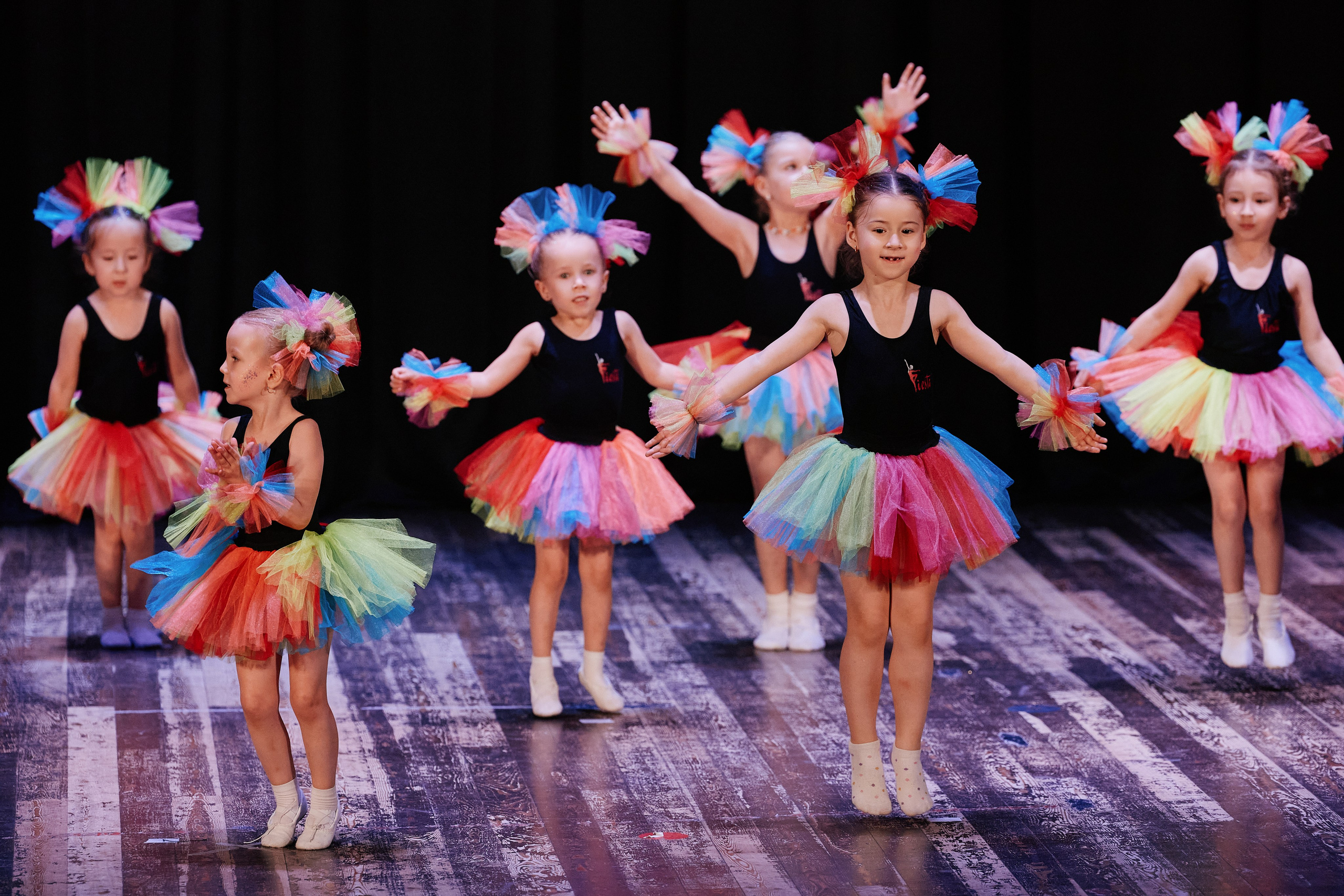 Концерт танцевальной студии Фиеста 08.06. Свадебный репортажный фотограф краснодар максим дремов дрёмов фотосессия студия цена
