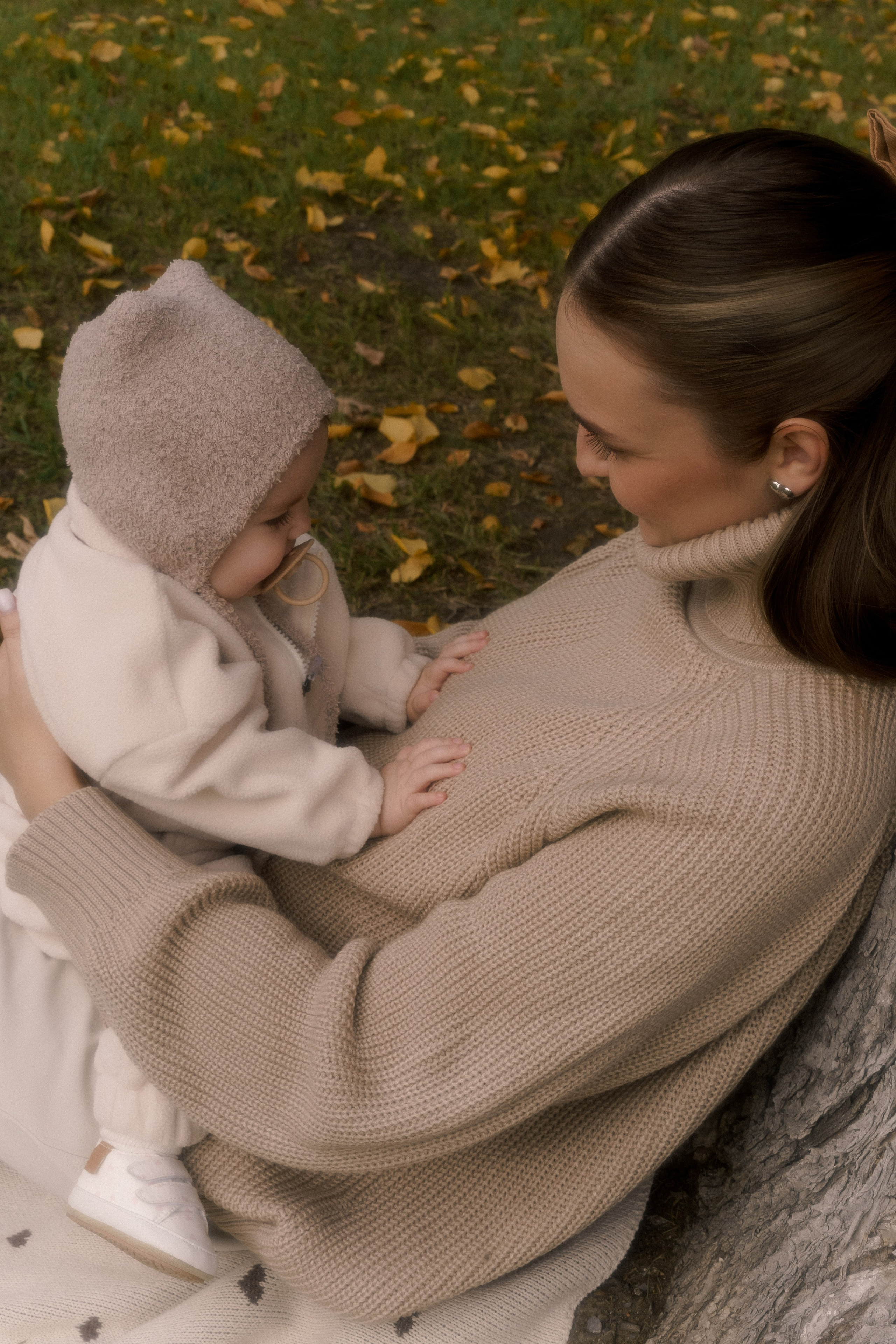 Твоя первая осень. Моменты и истории о вас настоящих