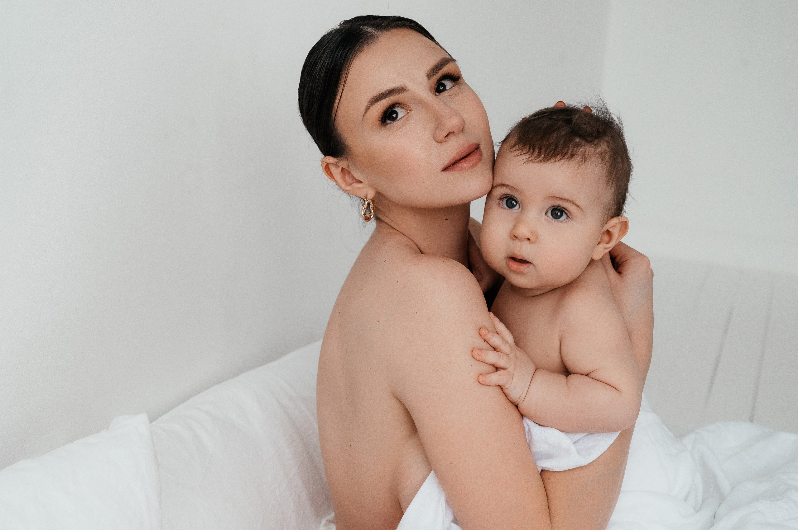 Марина. Профессиональный фотограф беременности в СПБ. Стильные фотосессии беременности в стиле минимализм и классическая фотография