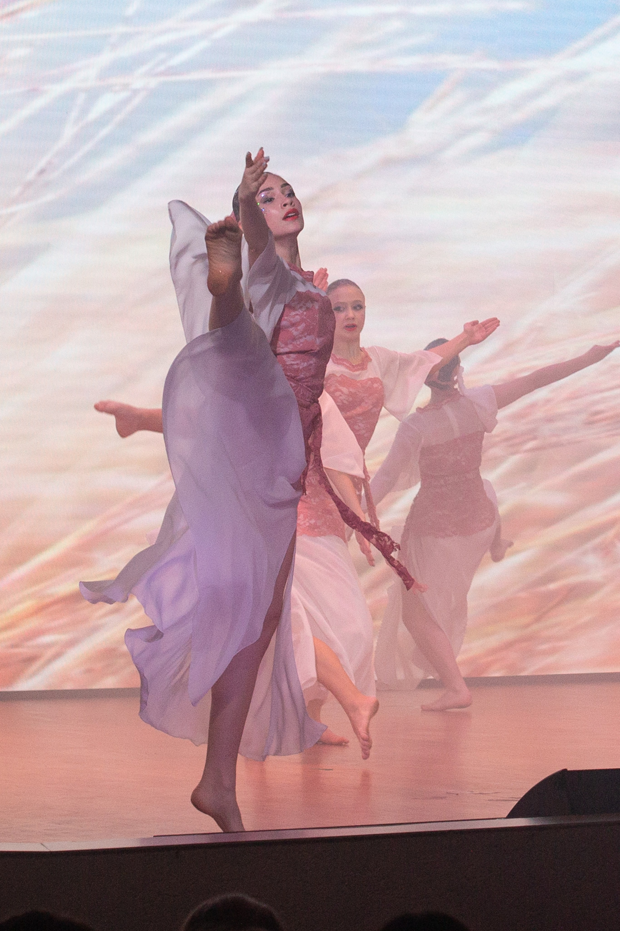 Танцевальный спектакль. Фотограф в Новосибирске Краснова Евгения