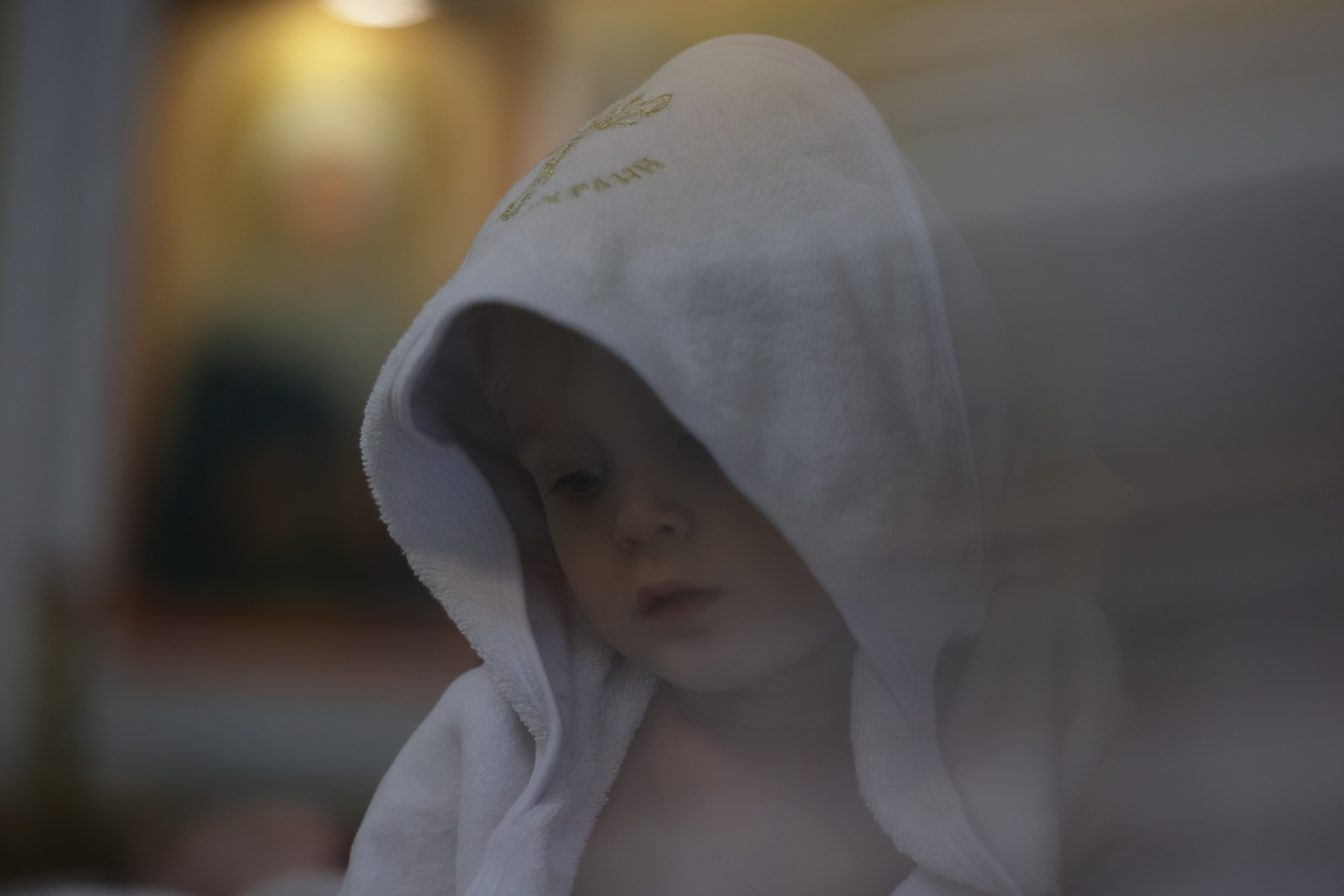 Крещение. Фотосессия в стиле мета-модерн. Фотограф Антонина Гудкова