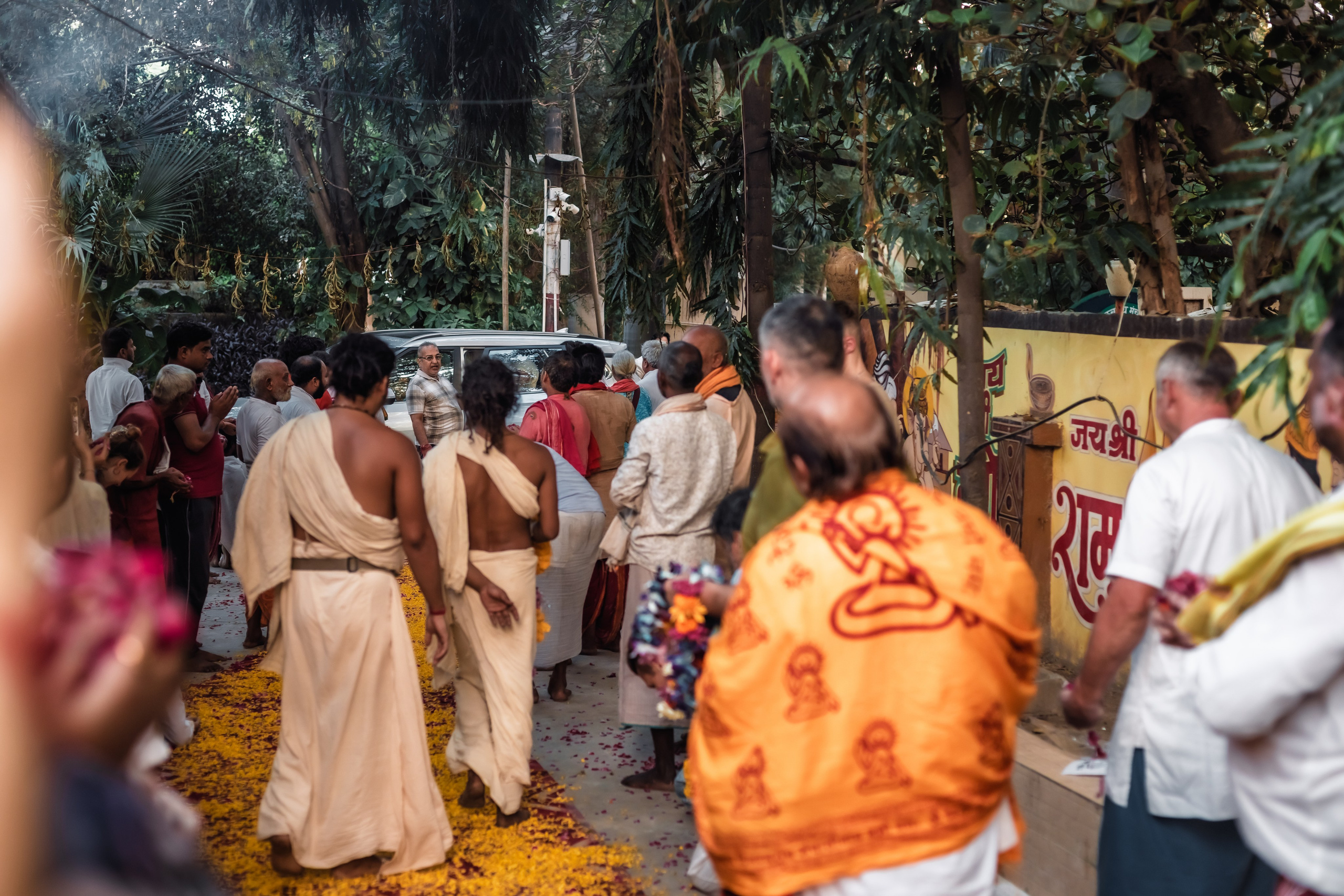 Devraha baba ji ashram life 2025. Mariam Bagdasaryan