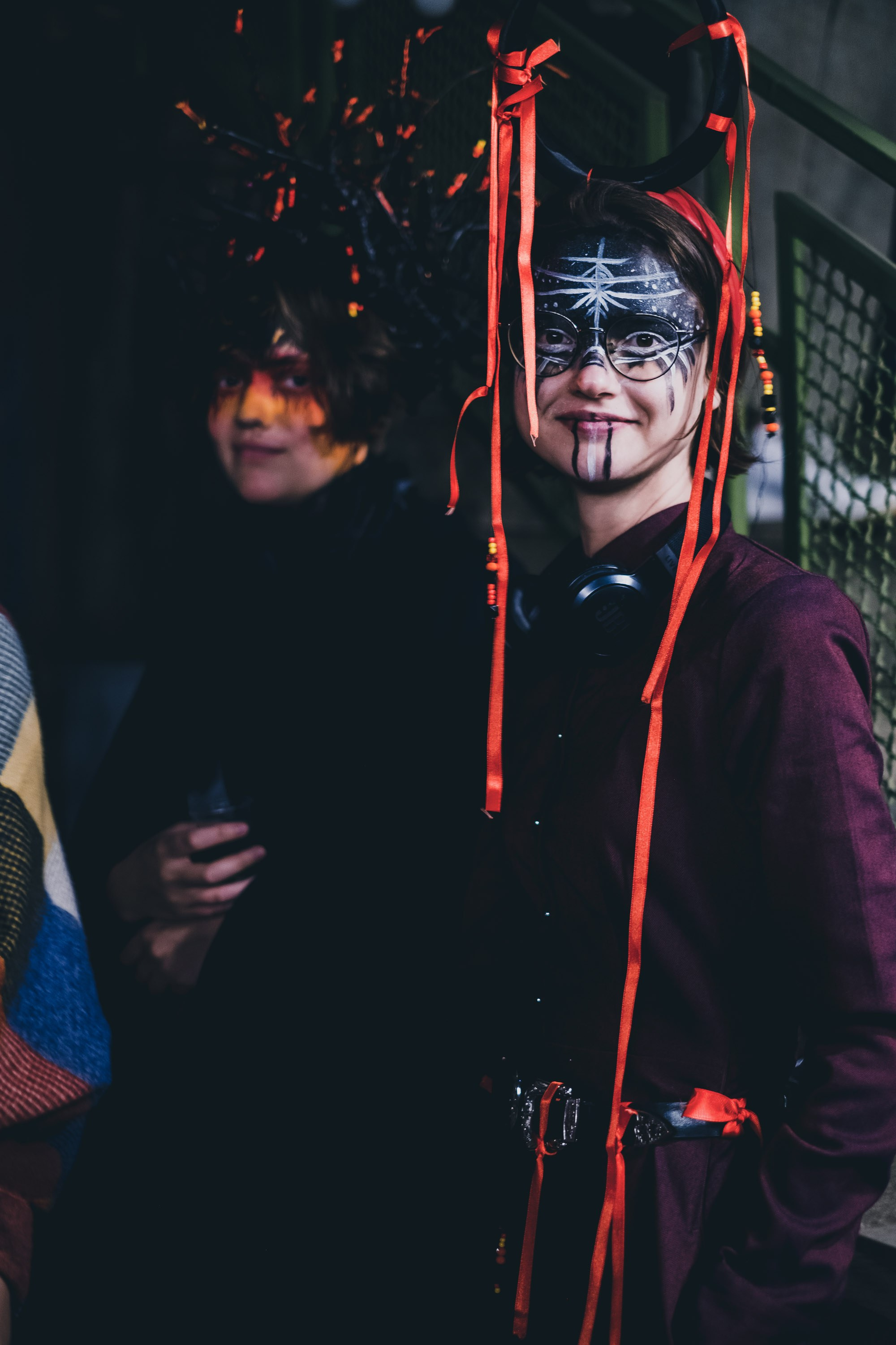 Хэллоуин. Вечеринка в Зазеркалье