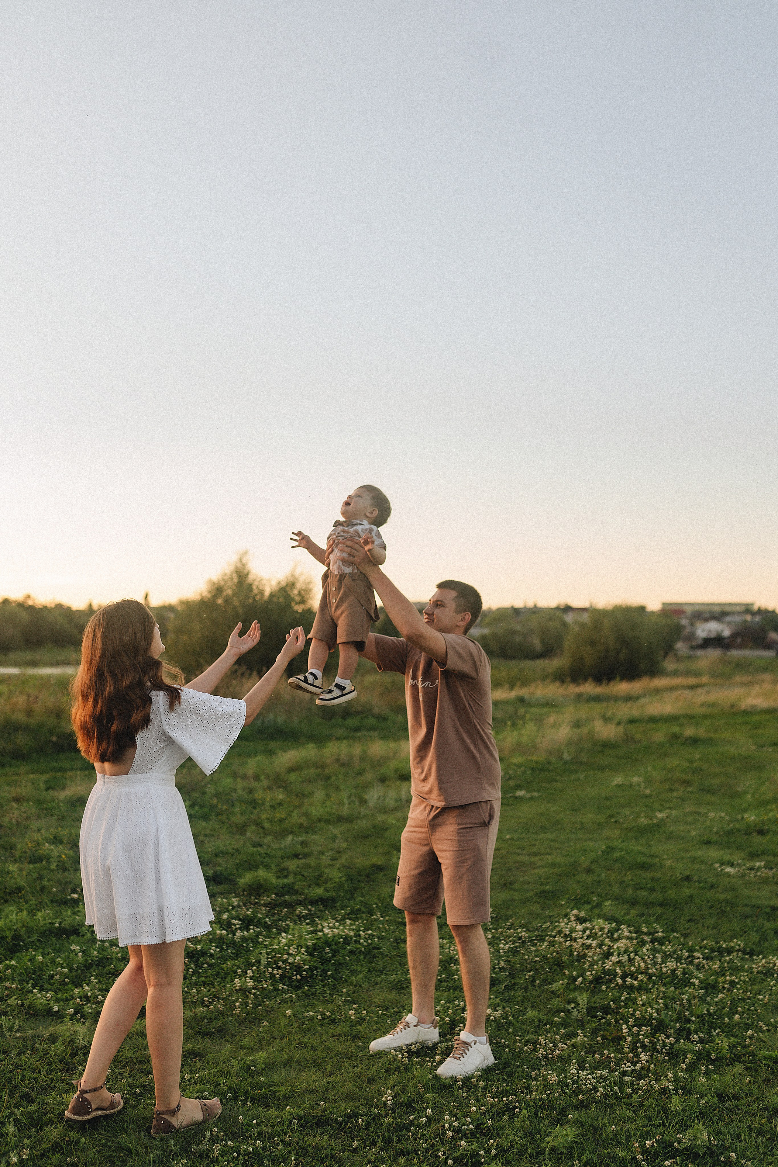 Светлана, Сергей и Женя | Семейная съемка на закате. Фотограф Карина Шмулёва. Воронеж и область