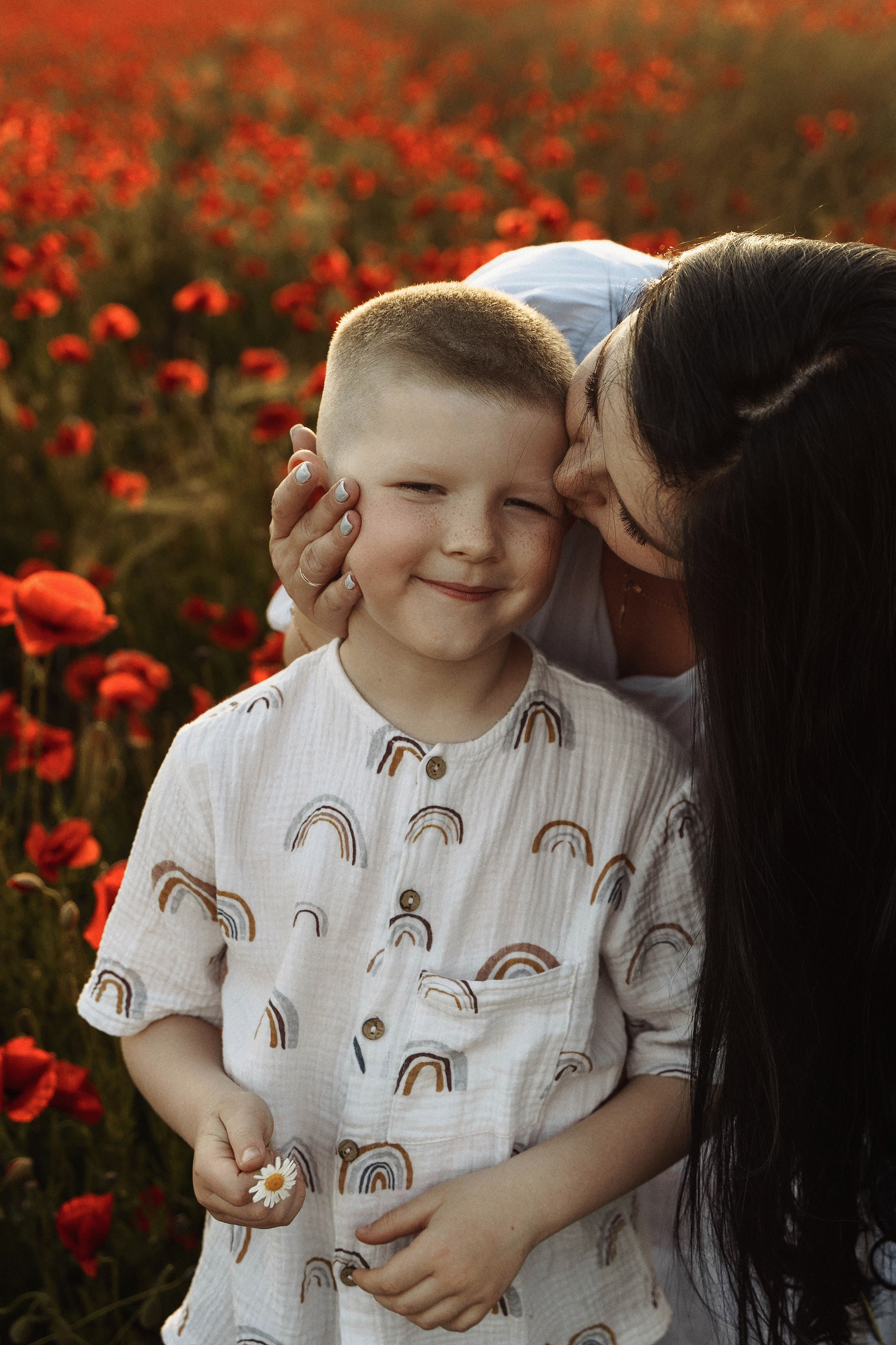 В маках. Услуги фотографа в Анапе — фотосессия для семьи, пары, женщин и мужчин | Татьяна Тагель