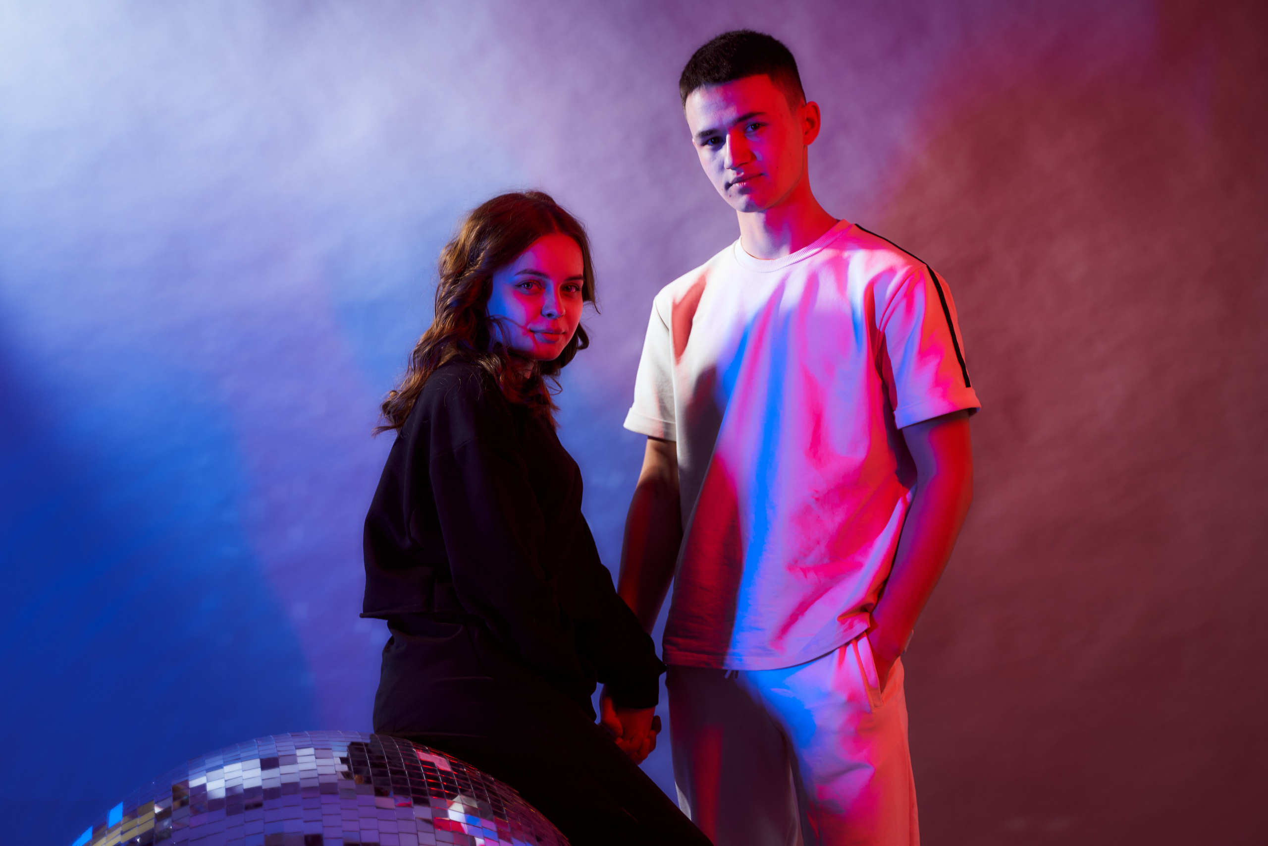 Александра в студии. Фотограф в Уральске Александр Хохлачёв | HOHLACHEV.COM