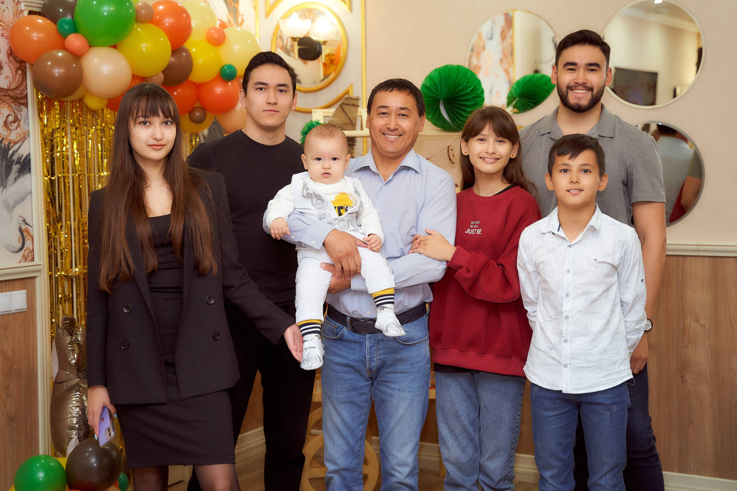 1 годик Давиру. Фотограф в Уральске Александр Хохлачёв | HOHLACHEV.COM