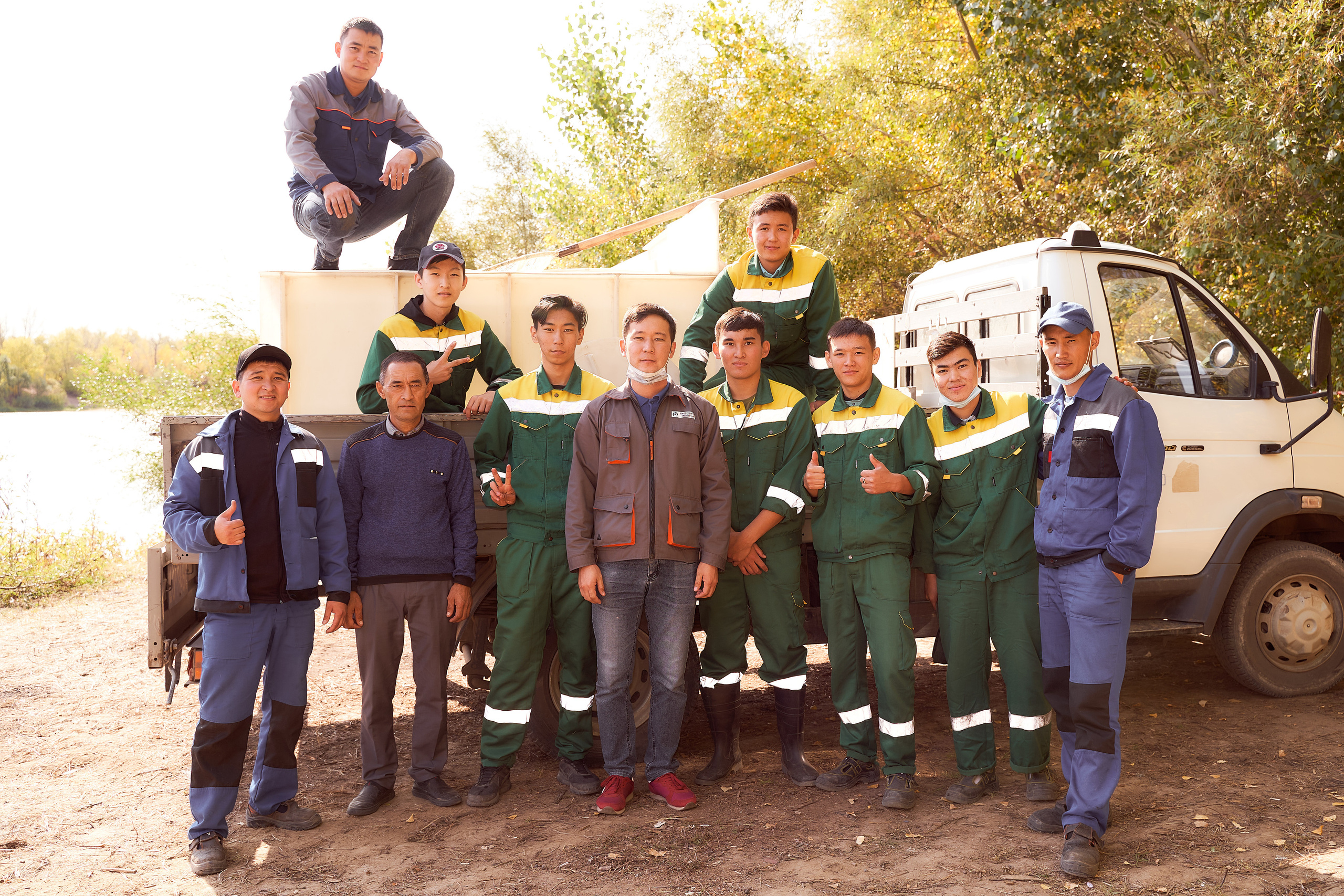 Спуск в Урал мальков осетра. Фотограф в Уральске Александр Хохлачёв | HOHLACHEV.COM