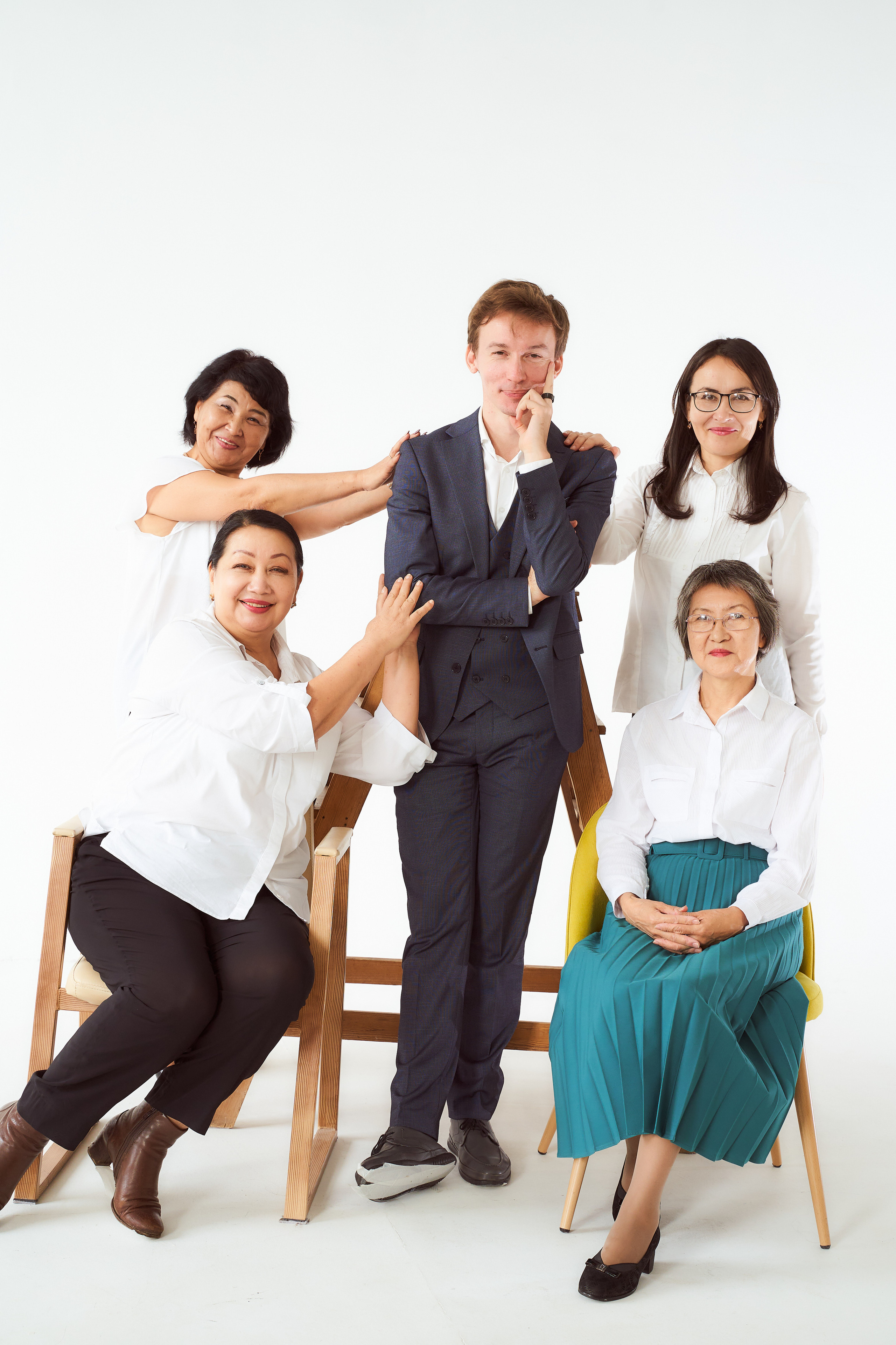 Библиотекари в студии. Фотограф в Уральске Александр Хохлачёв | HOHLACHEV.COM