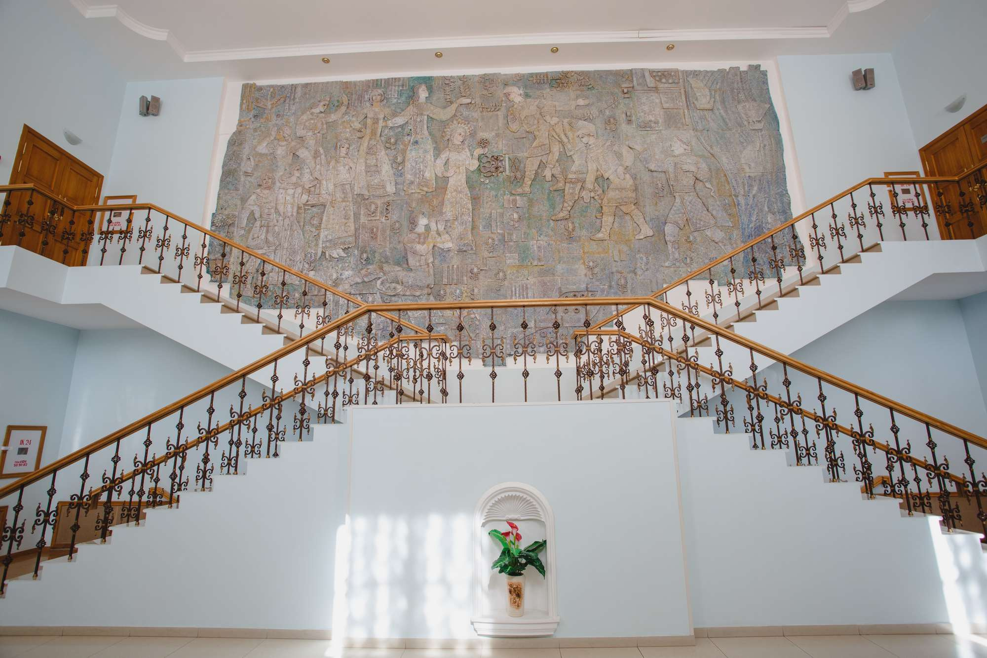 Театр им. Островского. Фотограф в Уральске Александр Хохлачёв | HOHLACHEV.COM