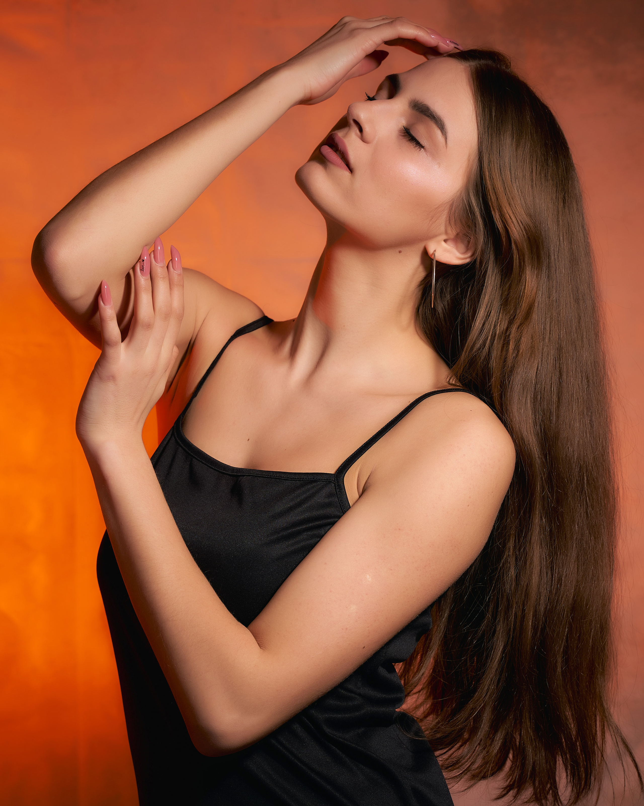 Светлана в студии. Фотограф в Уральске Александр Хохлачёв | HOHLACHEV.COM