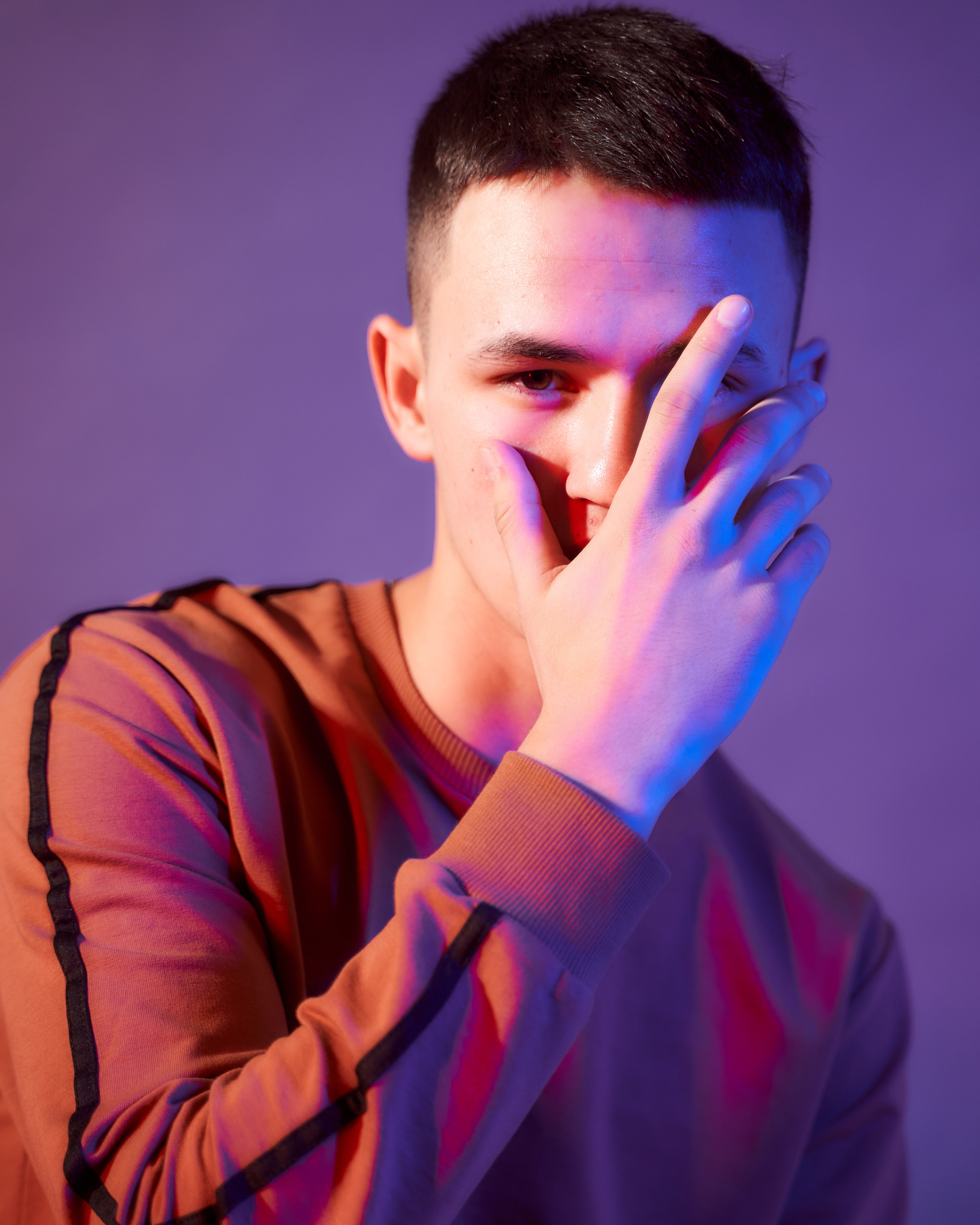 Александра в студии. Фотограф в Уральске Александр Хохлачёв | HOHLACHEV.COM