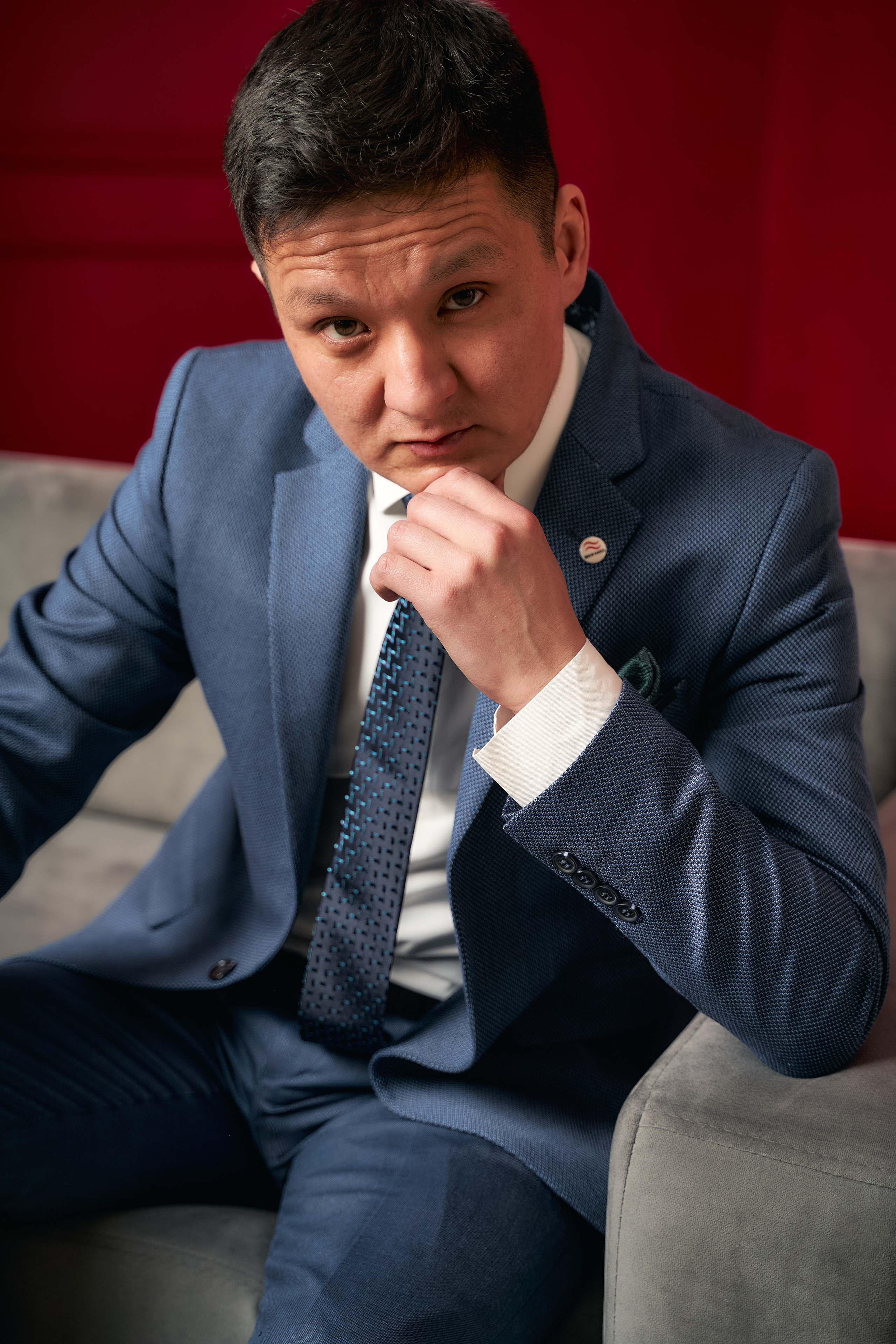 Дамир в студии. Фотограф в Уральске Александр Хохлачёв | HOHLACHEV.COM