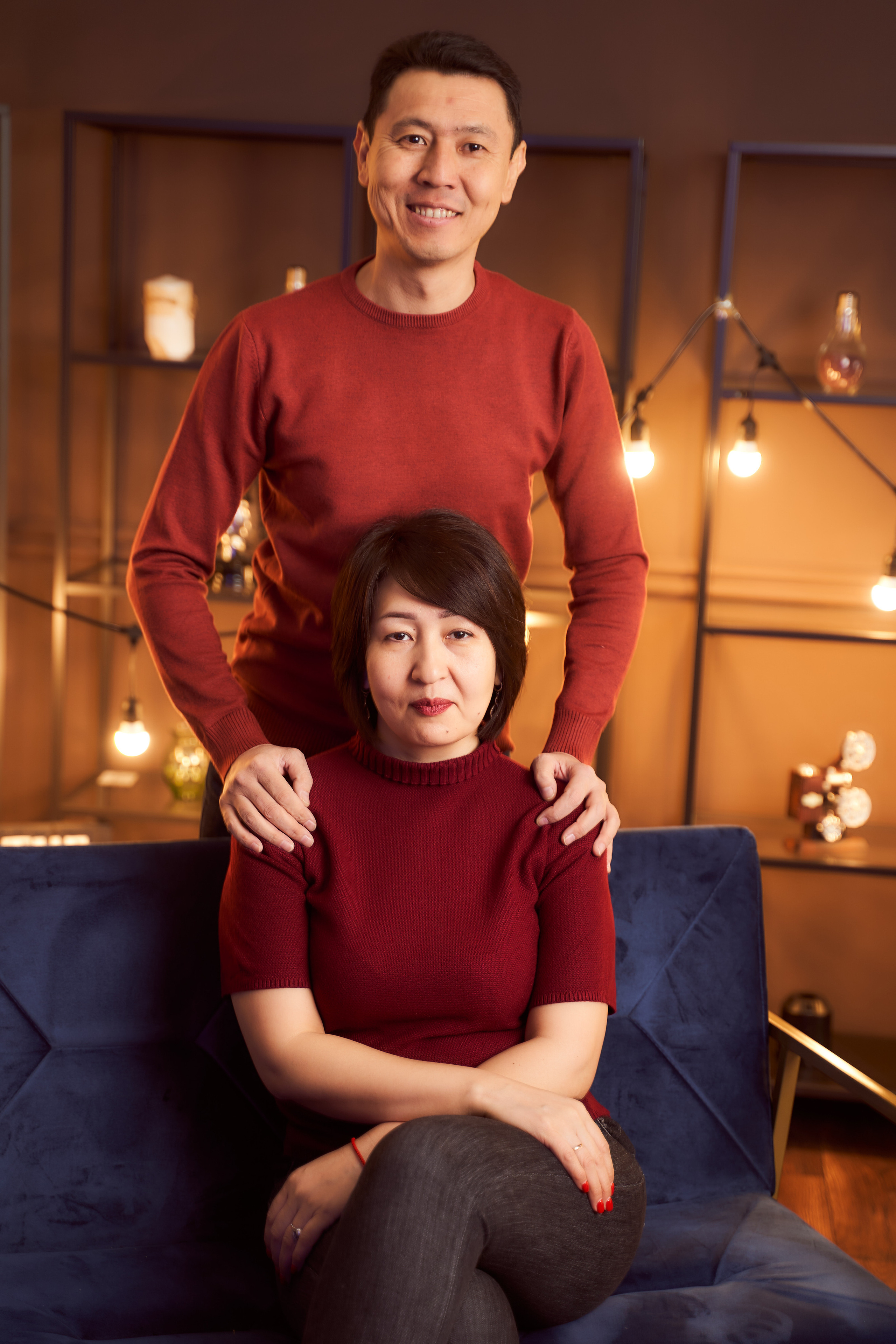 Нурслу и её семья. Фотограф в Уральске Александр Хохлачёв | HOHLACHEV.COM