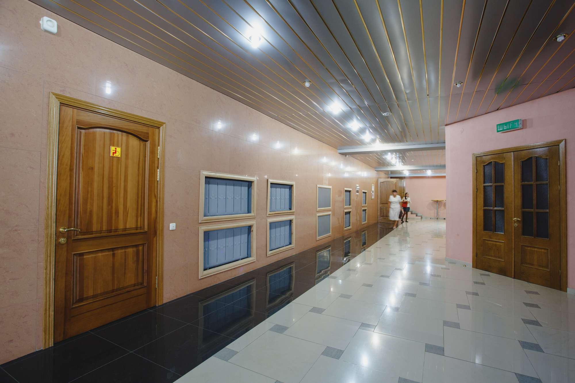 Казахский Драматический Театр. Фотограф в Уральске Александр Хохлачёв | HOHLACHEV.COM