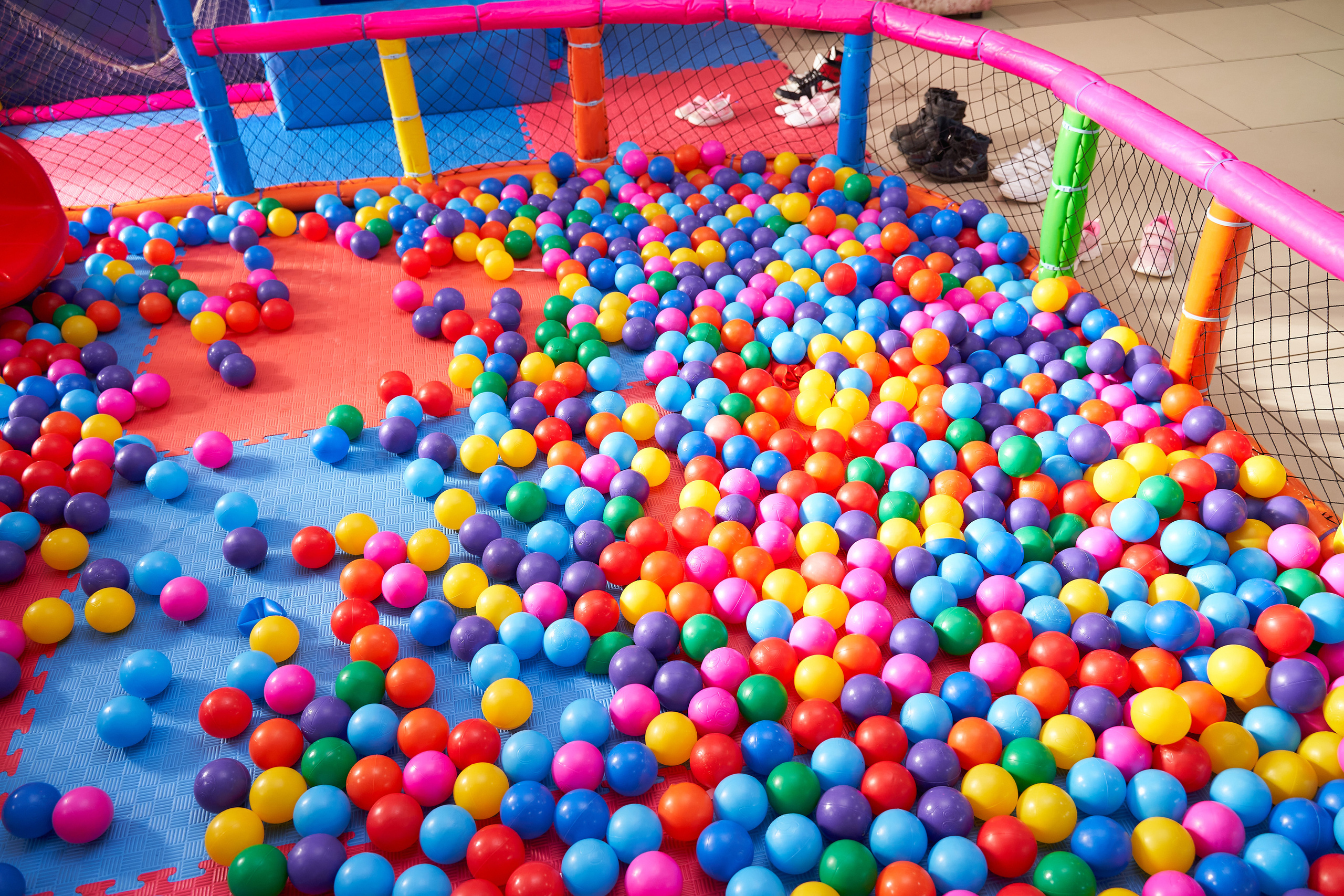 День рождения Алисы. Фотограф в Уральске Александр Хохлачёв | HOHLACHEV.COM