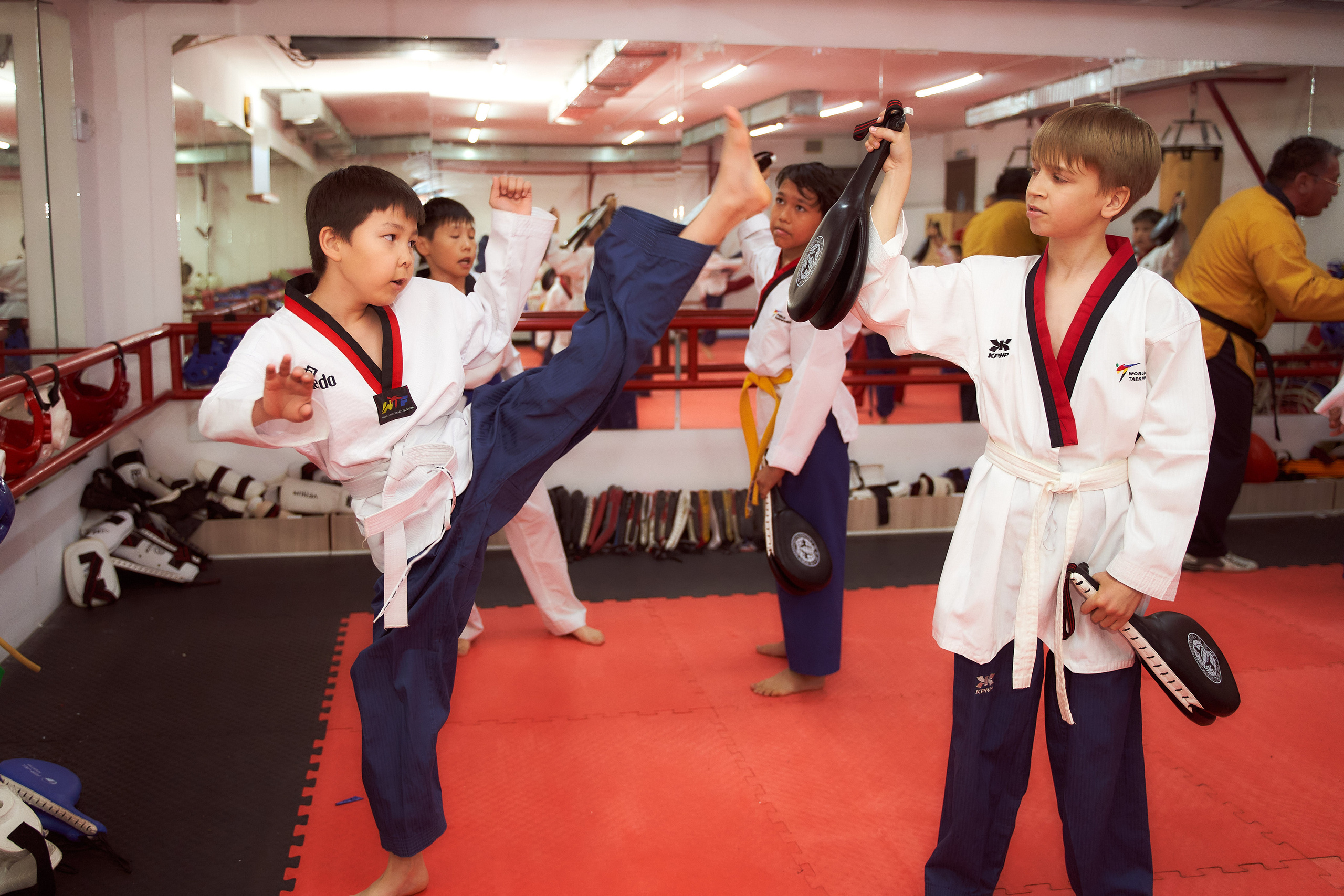 Школа таеквондо Nomad в Уральске. Фотограф в Уральске Александр Хохлачёв | HOHLACHEV.COM