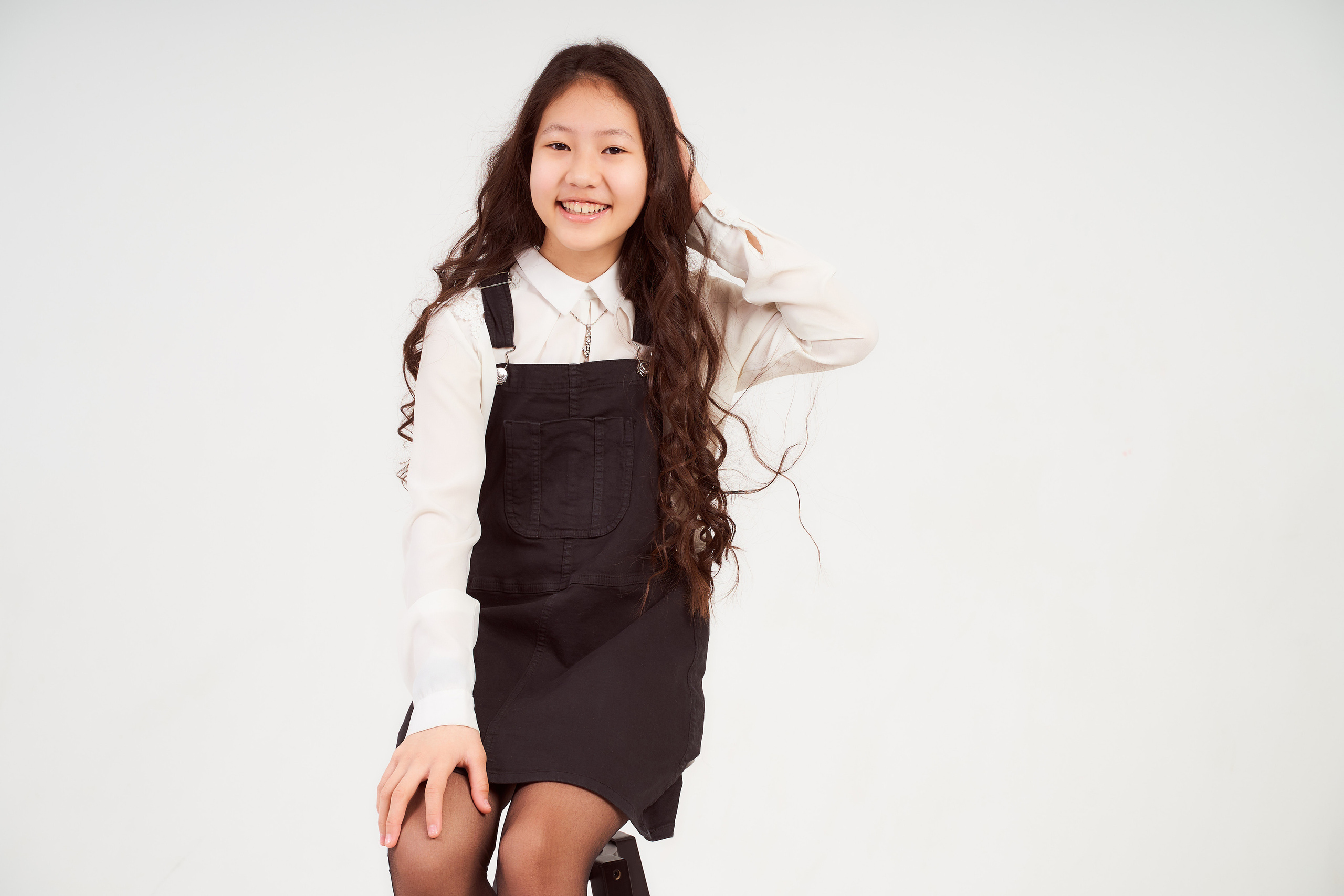 Нурслу и её семья. Фотограф в Уральске Александр Хохлачёв | HOHLACHEV.COM