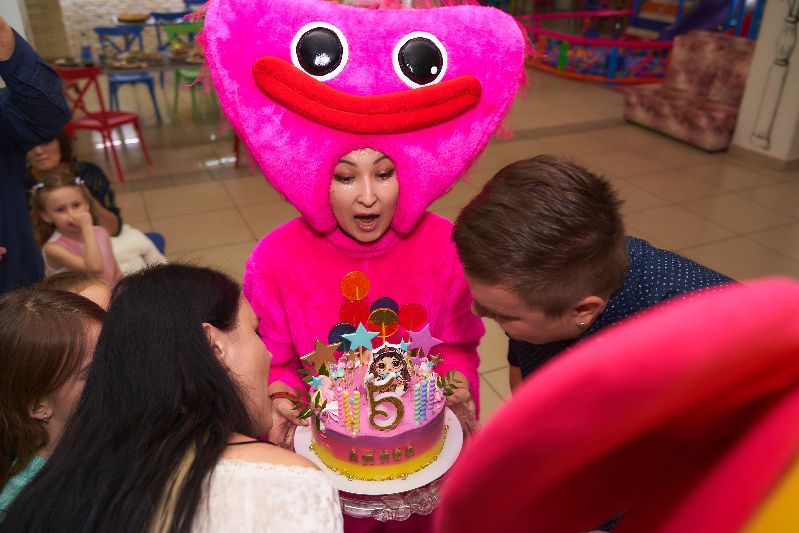 День рождения Алисы. Фотограф в Уральске Александр Хохлачёв | HOHLACHEV.COM