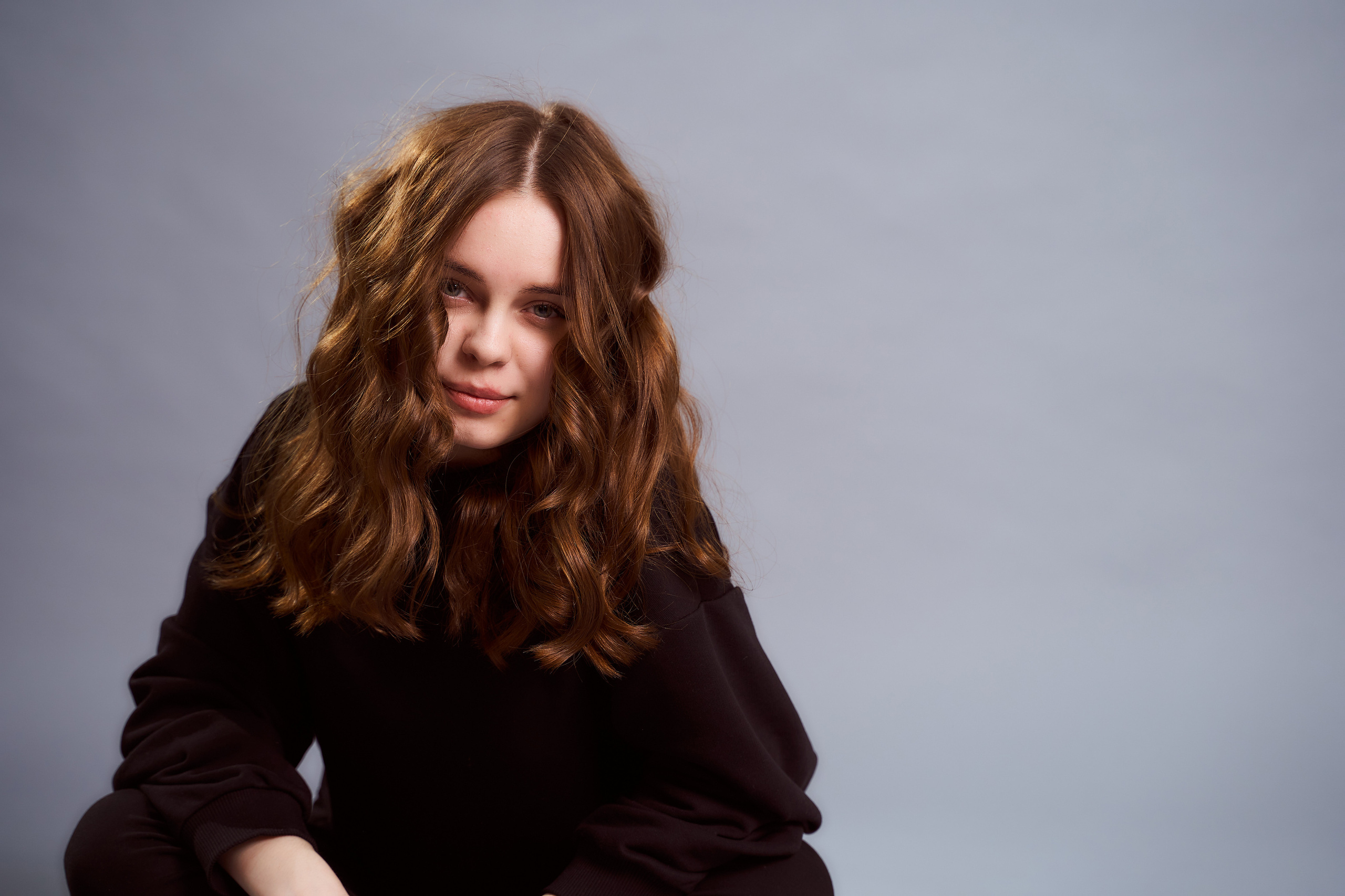 Александра в студии. Фотограф в Уральске Александр Хохлачёв | HOHLACHEV.COM