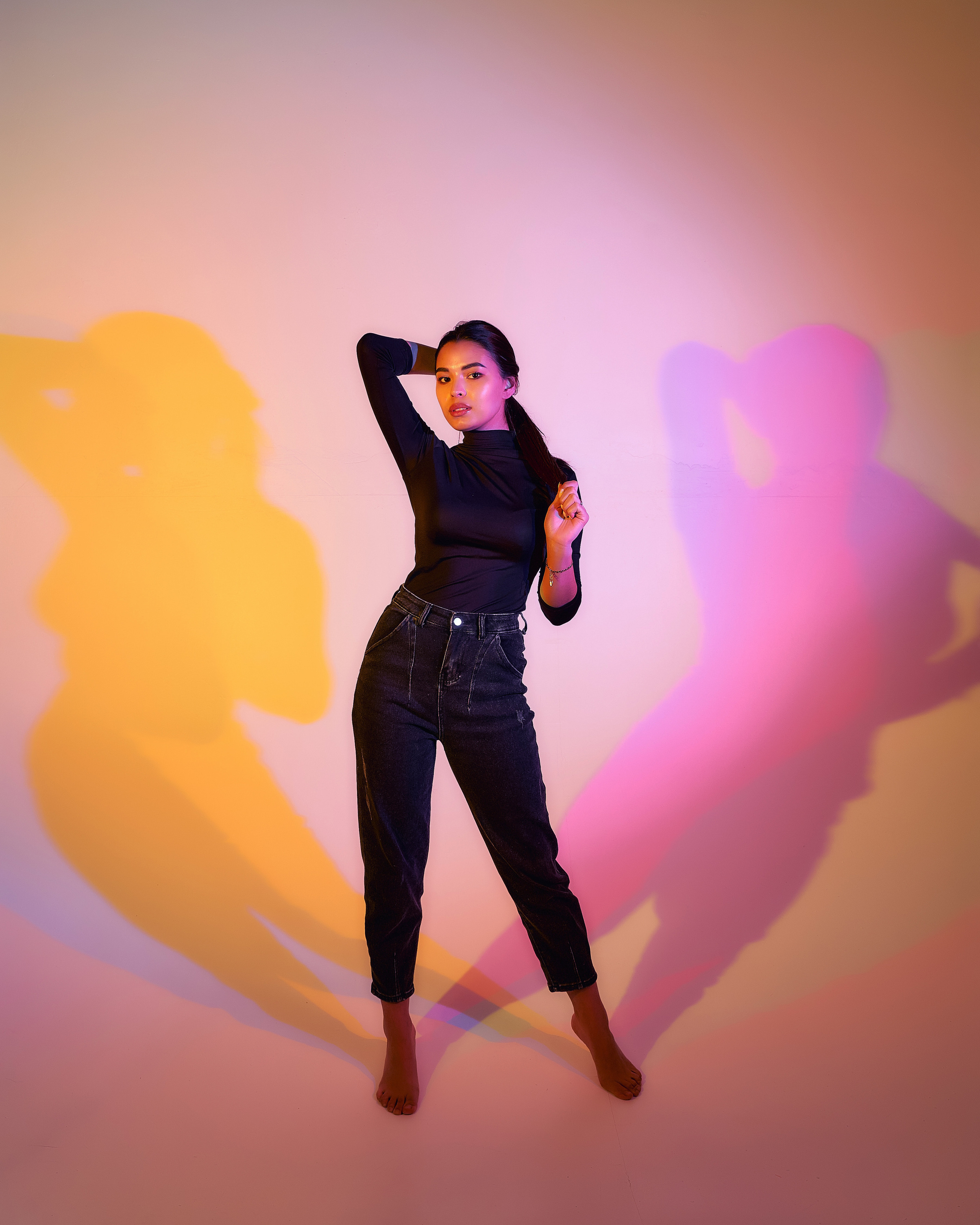 Кристина в студии. Фотограф в Уральске Александр Хохлачёв | HOHLACHEV.COM