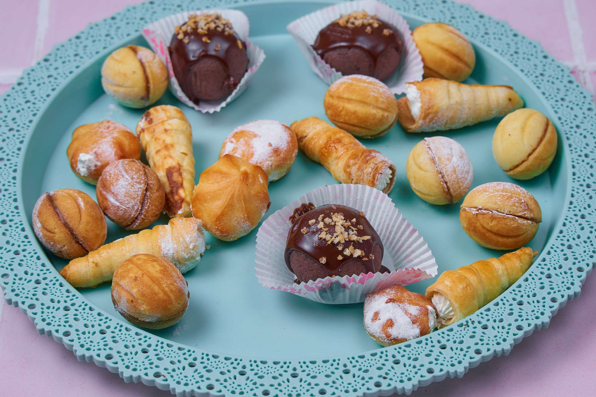 WOLT — кондитерская Айдакон. Фотограф в Уральске Александр Хохлачёв | HOHLACHEV.COM