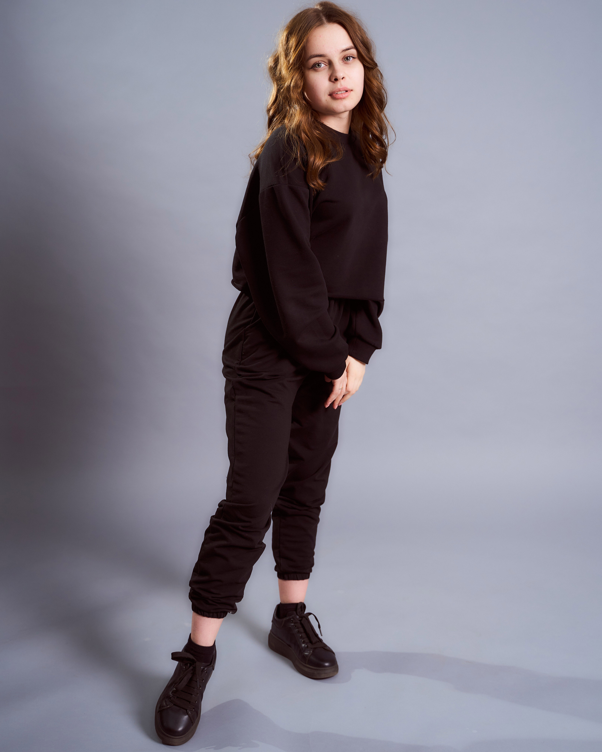 Александра в студии. Фотограф в Уральске Александр Хохлачёв | HOHLACHEV.COM